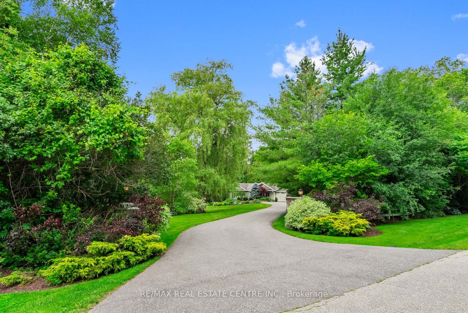 2 Cedar Drive, Caledon, ON L7K 1H6 photo 4