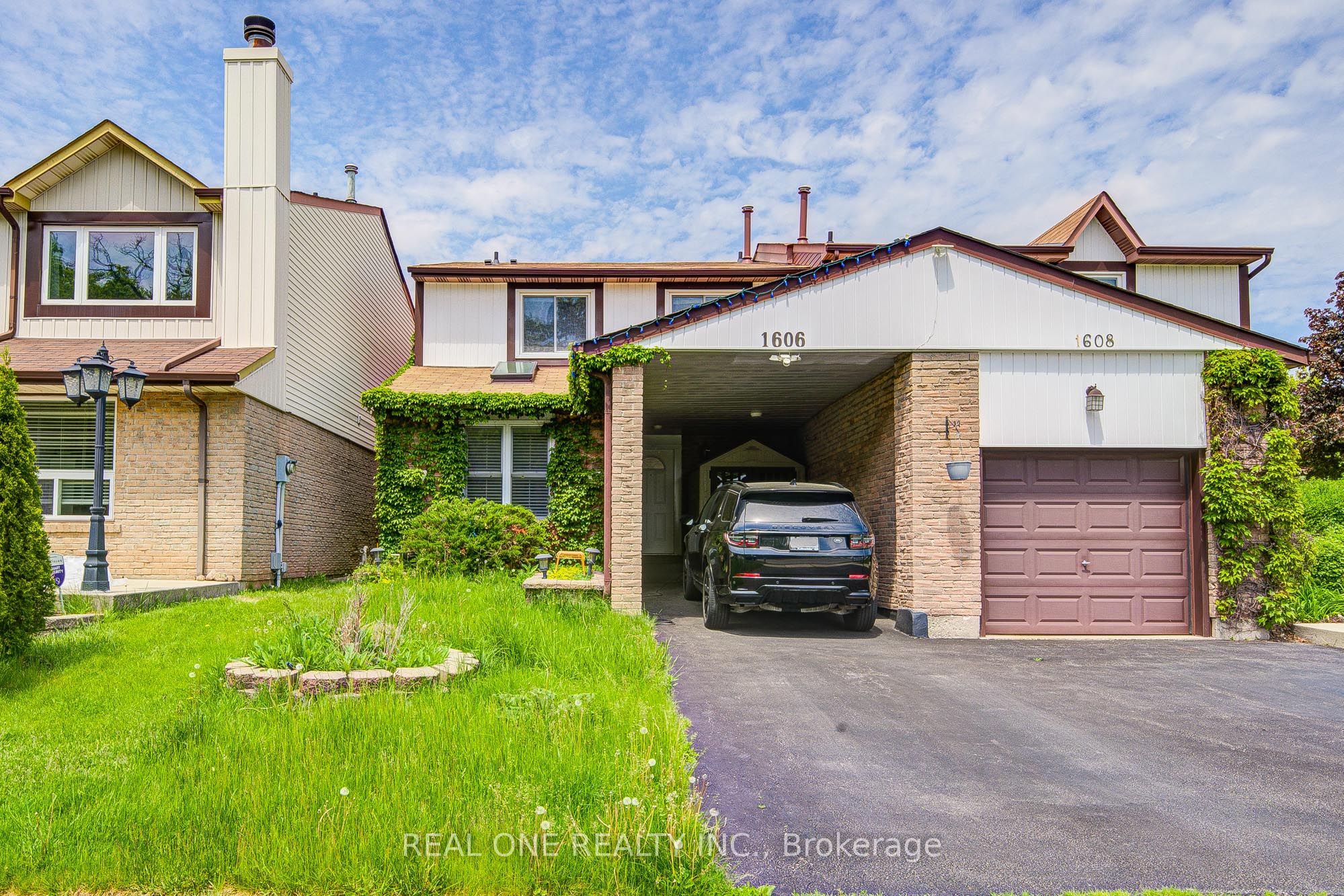 1606 Lancaster Drive 30, Oakville, ON L6H 2Z6