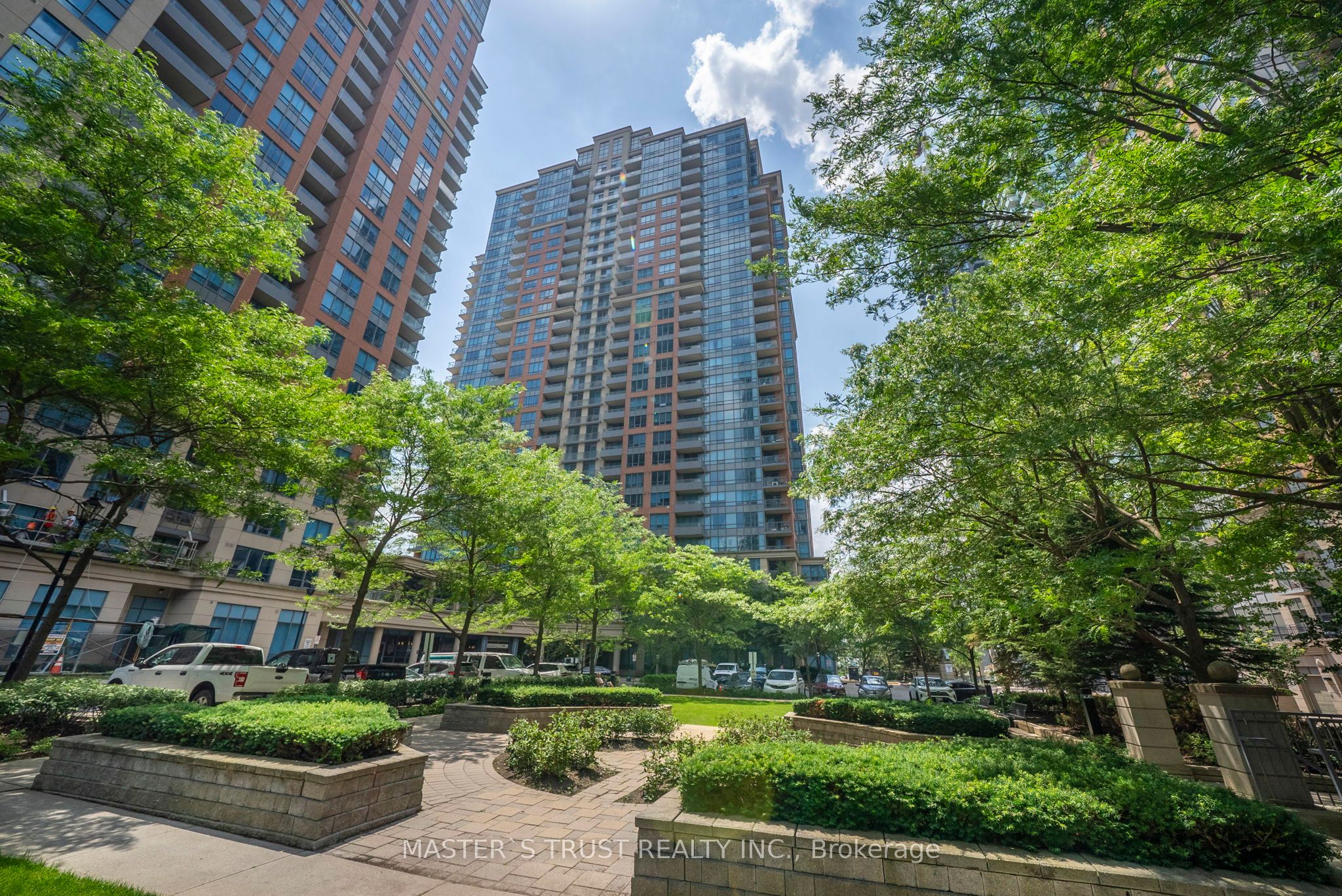 35 Viking Lane 2844, Toronto, ON M9B 0A2