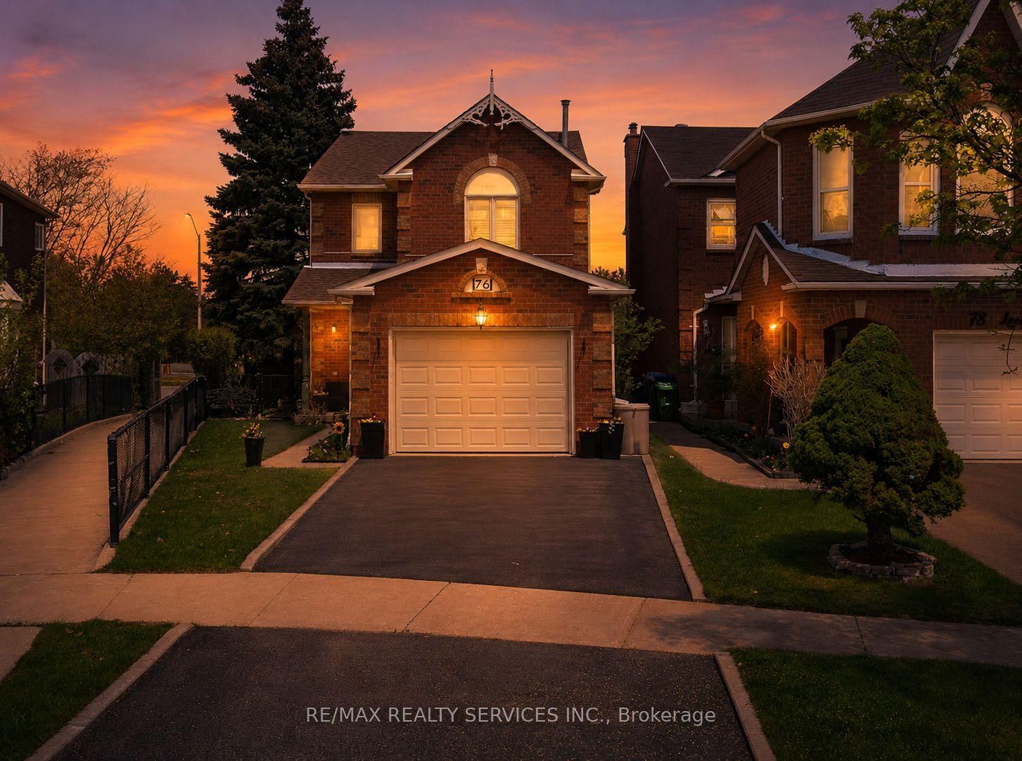 76 Leeward Drive, Brampton, ON L6S 5V8