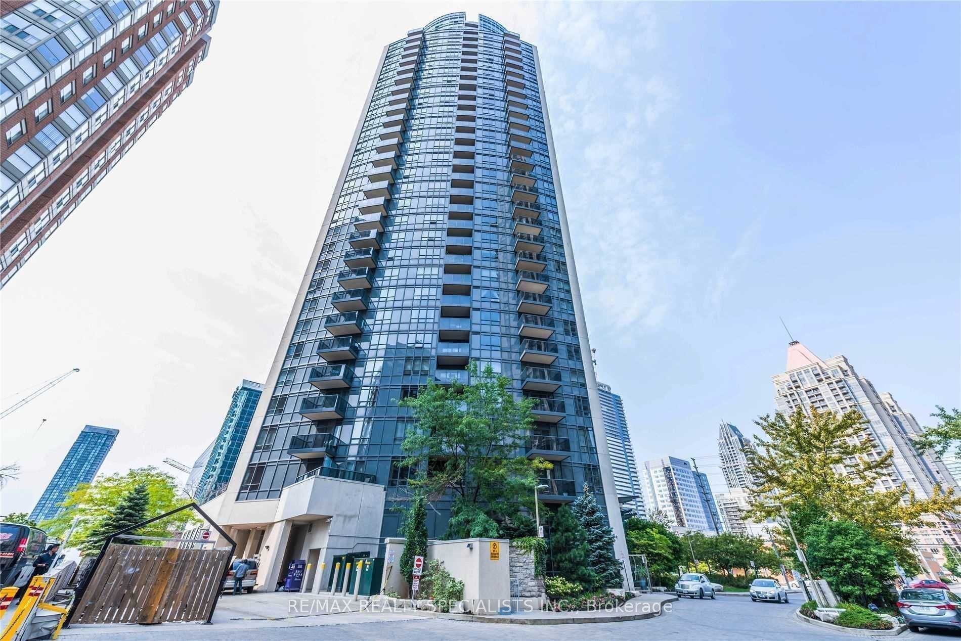 330 Burnhamthorpe Road W 3207, Mississauga, ON L5B 0E1
