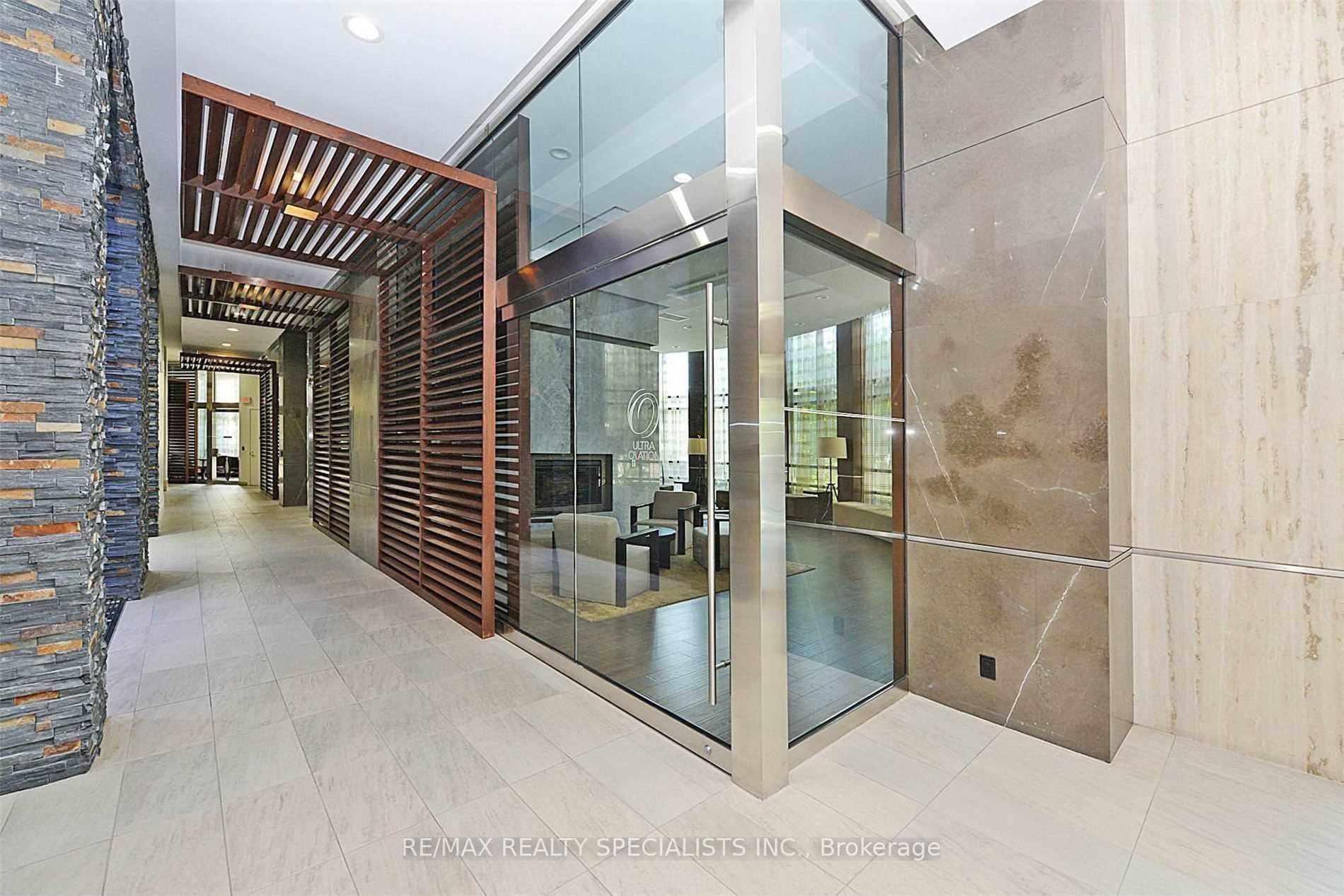330 Burnhamthorpe Road W 3207, Mississauga, ON L5B 0E1 photo 5