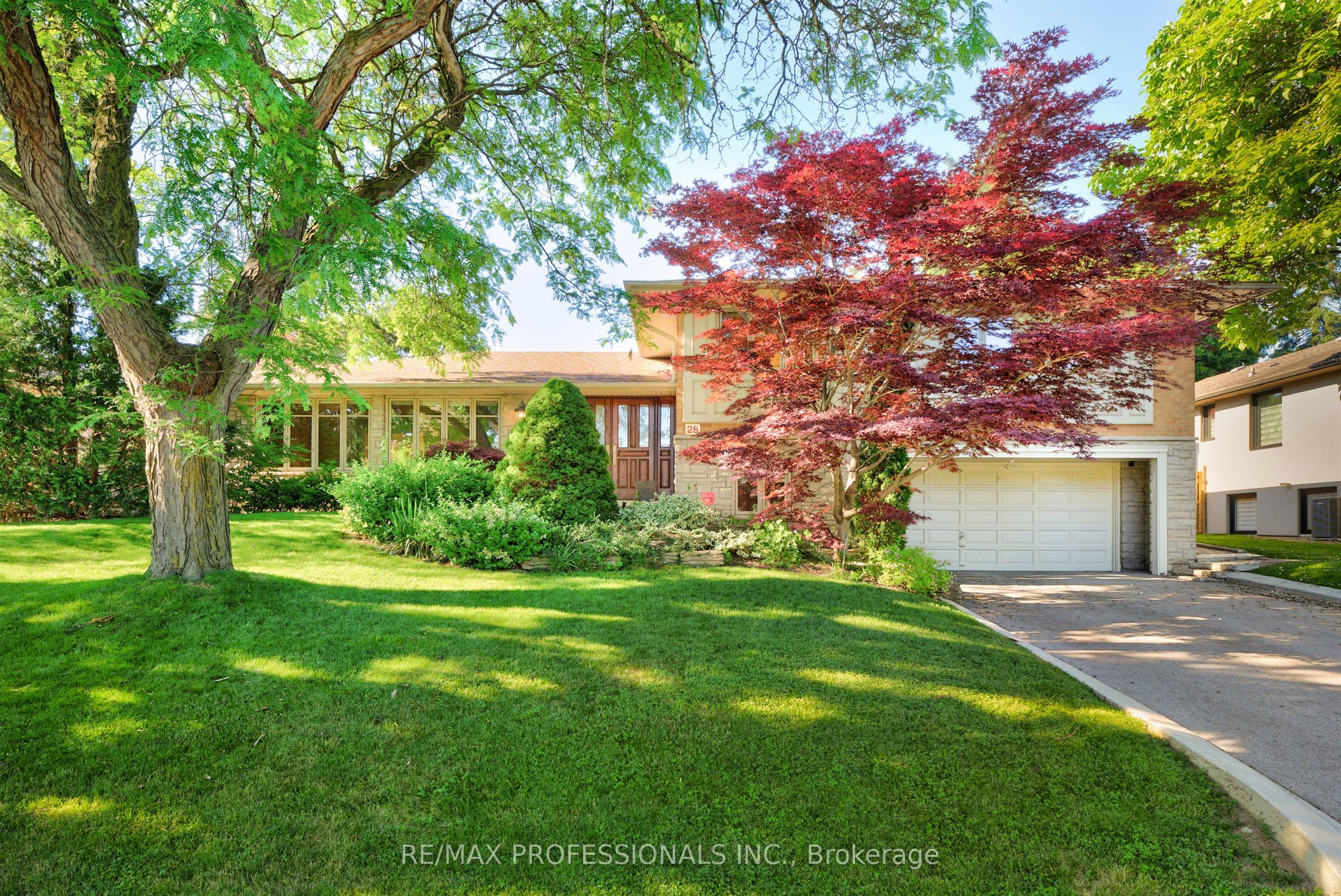 28 Aylesbury Road, Toronto, ON M9A 2M5 photo 4