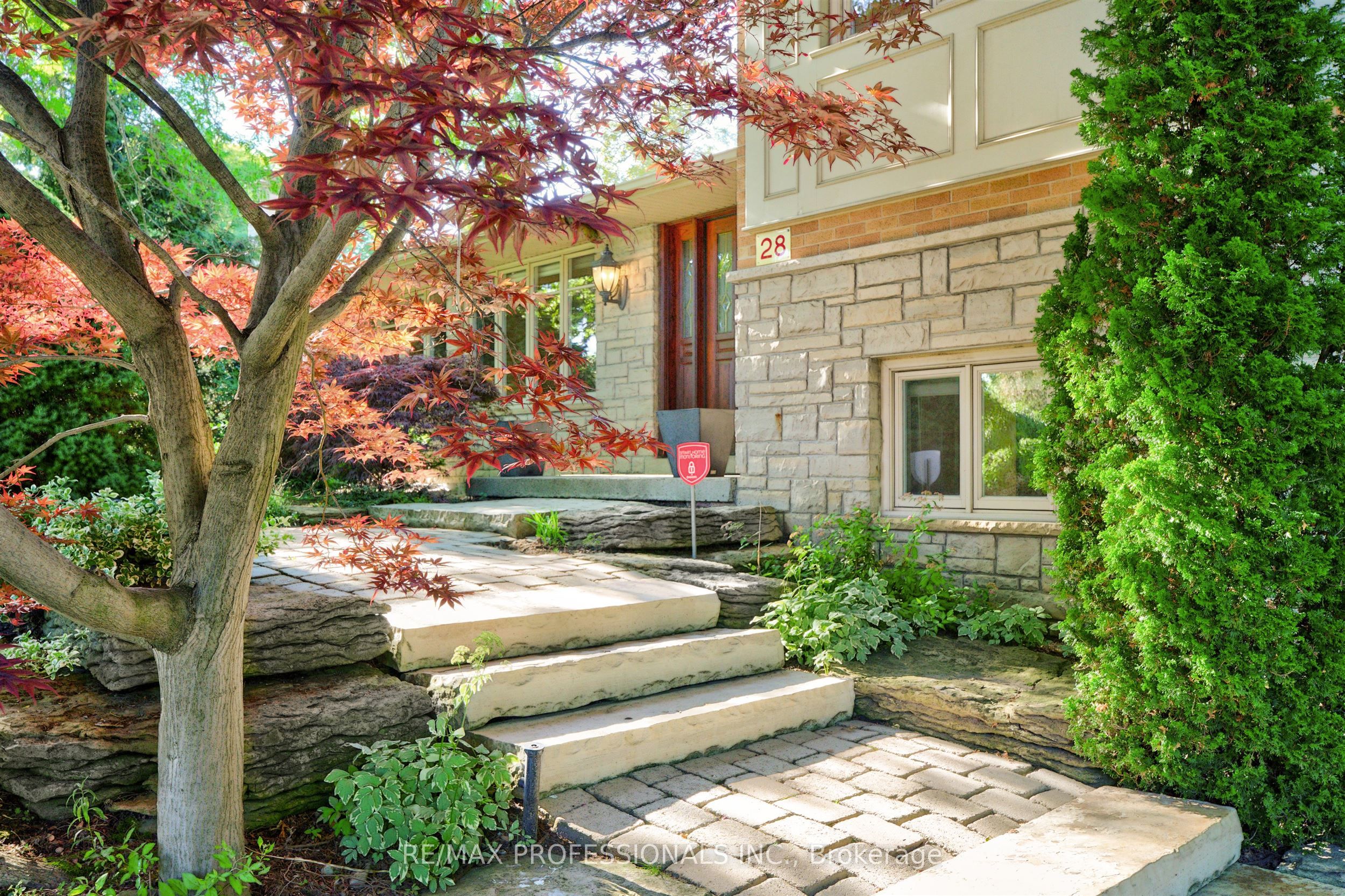 28 Aylesbury Road, Toronto, ON M9A 2M5 photo 5
