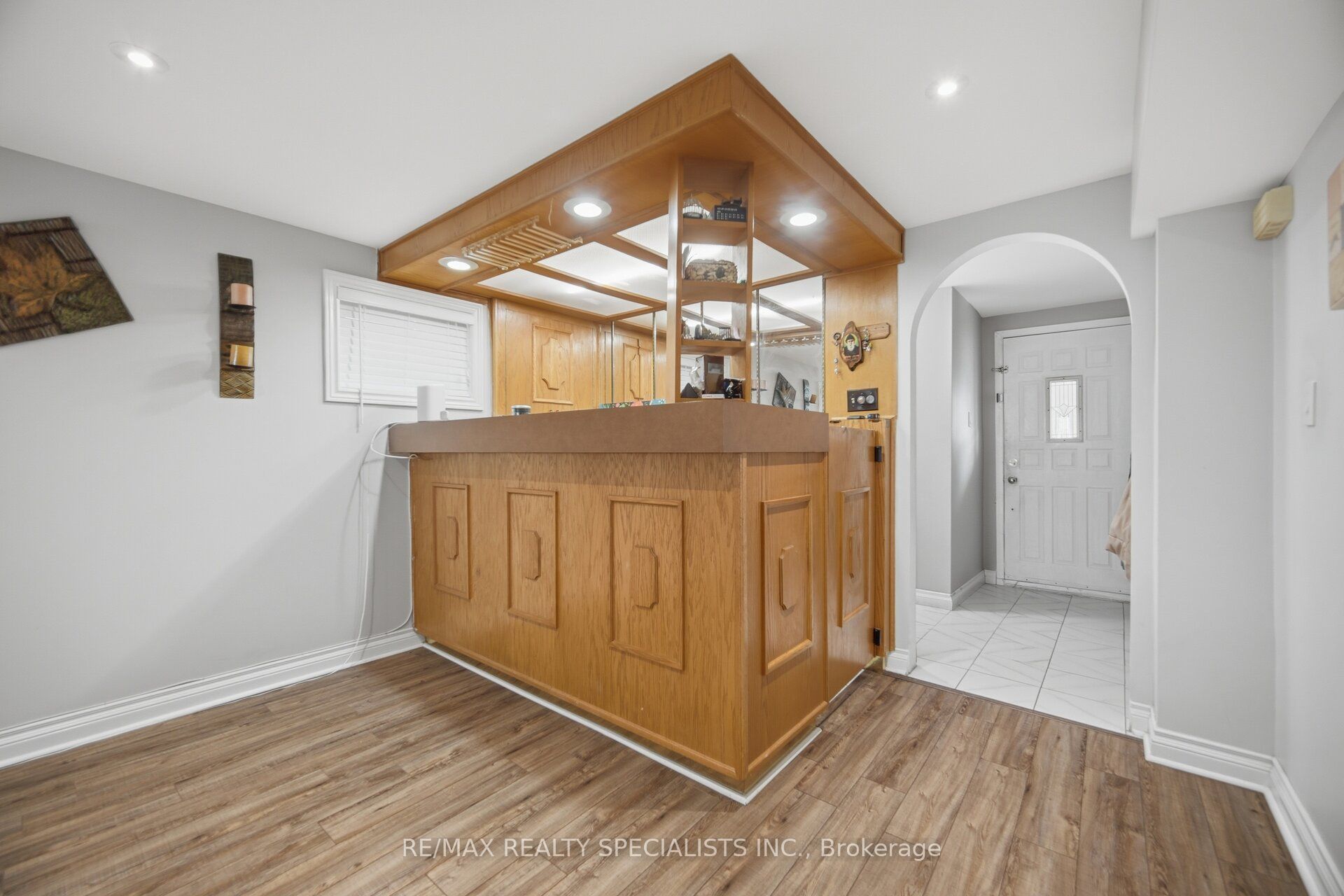 2571 Trident Avenue, Mississauga, ON L5B 2L3 photo 4