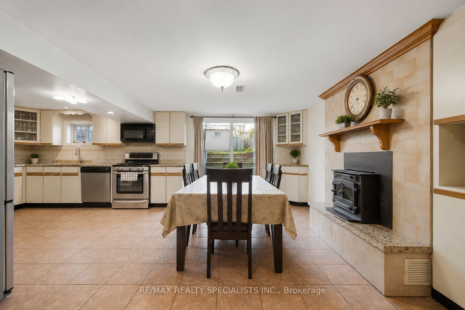 2571 Trident Avenue, Mississauga, ON L5B 2L3 photo 5