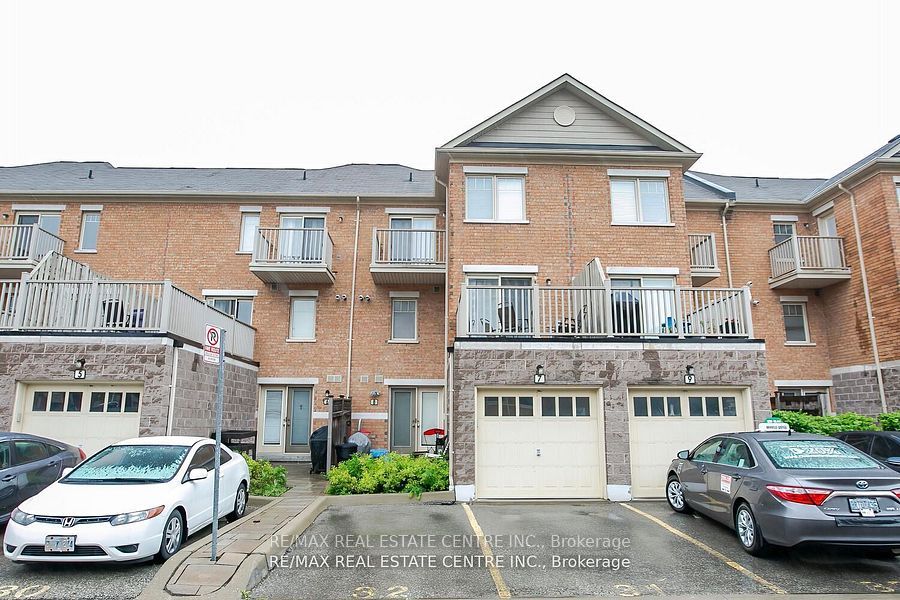 3985 Eglinton Avenue W 8, Mississauga, ON L5M 0E7 photo 3