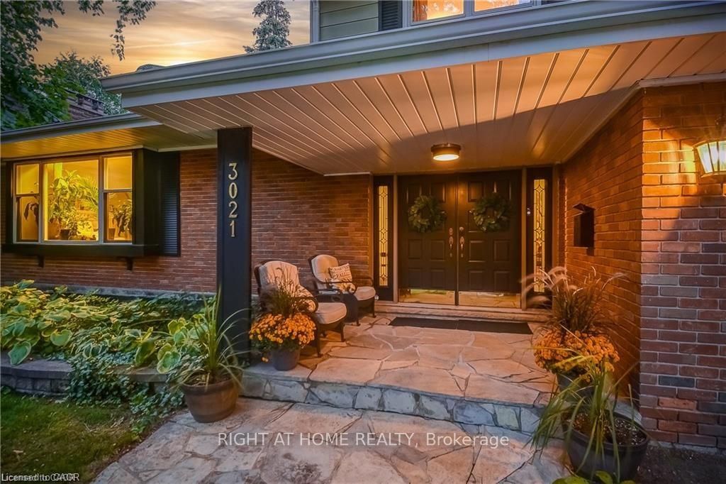 3021 Lakeshore Road, Burlington, ON L7N 1A2 photo 4
