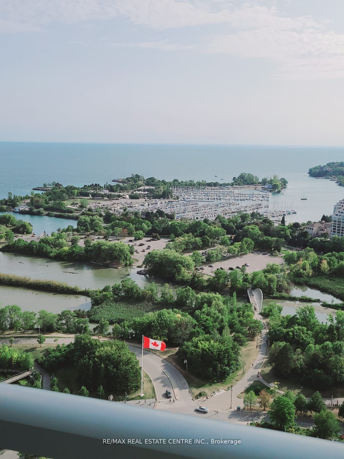 33 Shore Breeze Drive 3011, Toronto, ON M8V 0G1 photo 4