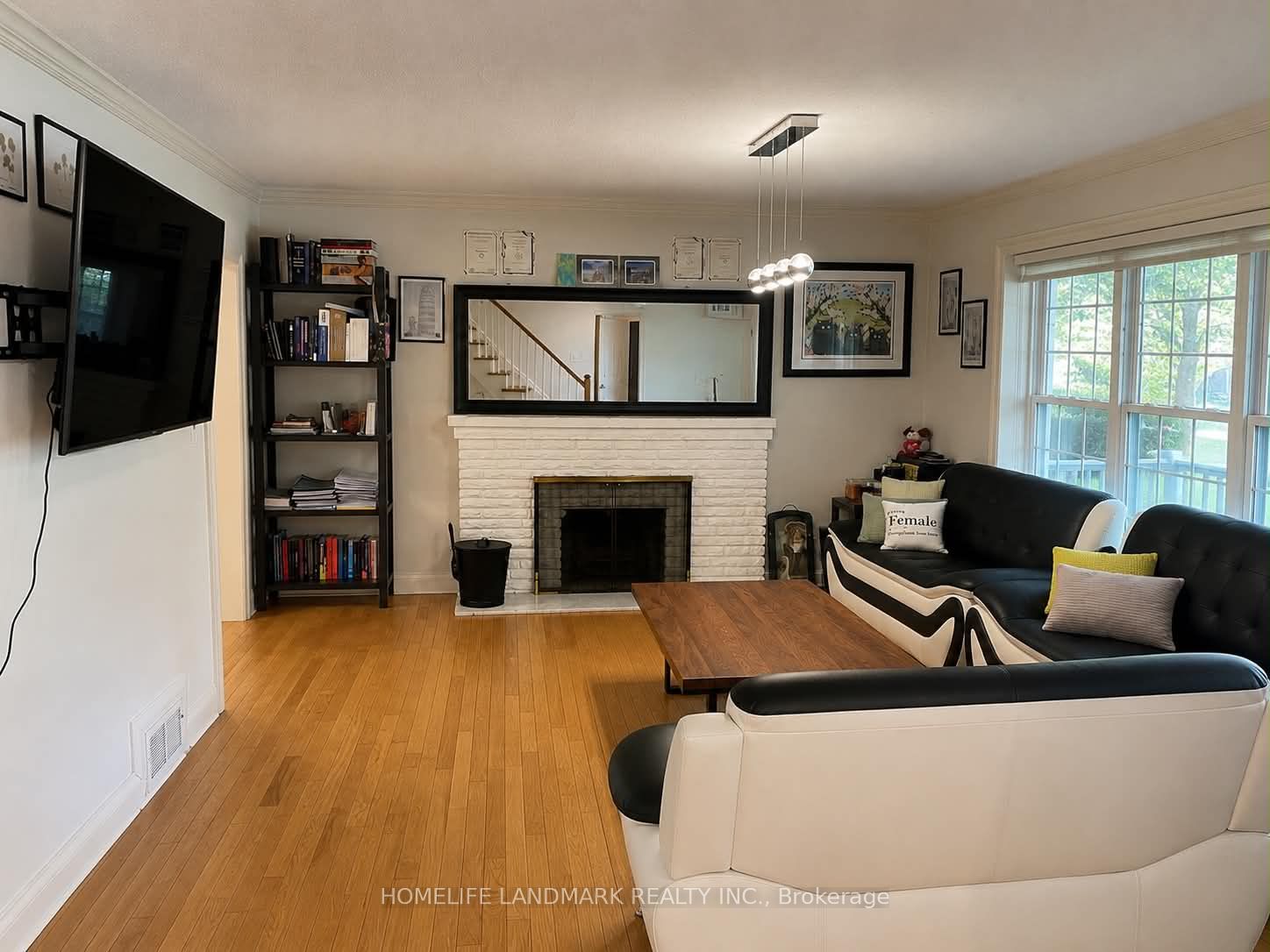 75 Cumberland Drive, Mississauga, ON L5G 3N1 photo 4