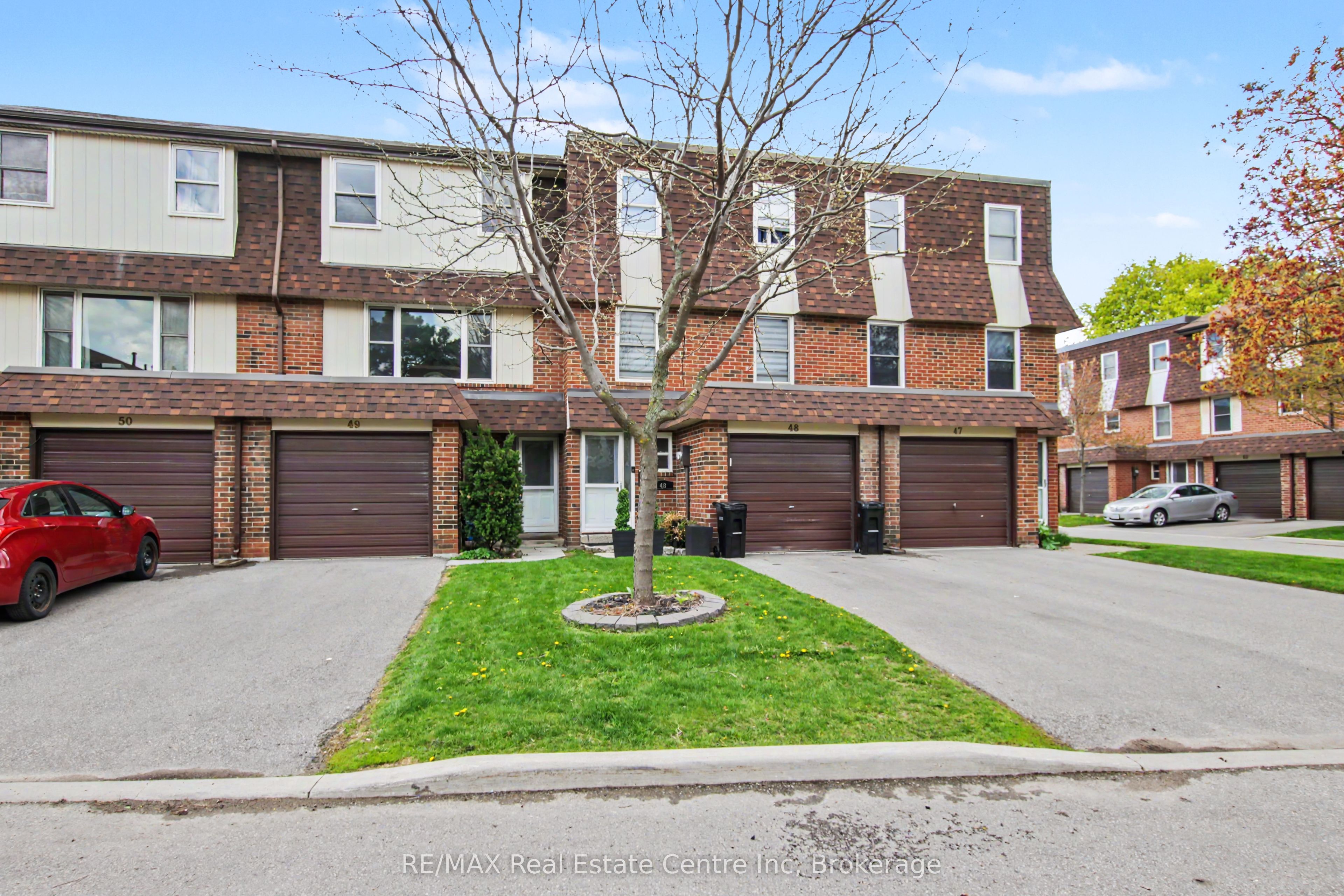 371 Bronte Street S 49, Milton, ON L9T 3K5 photo 2