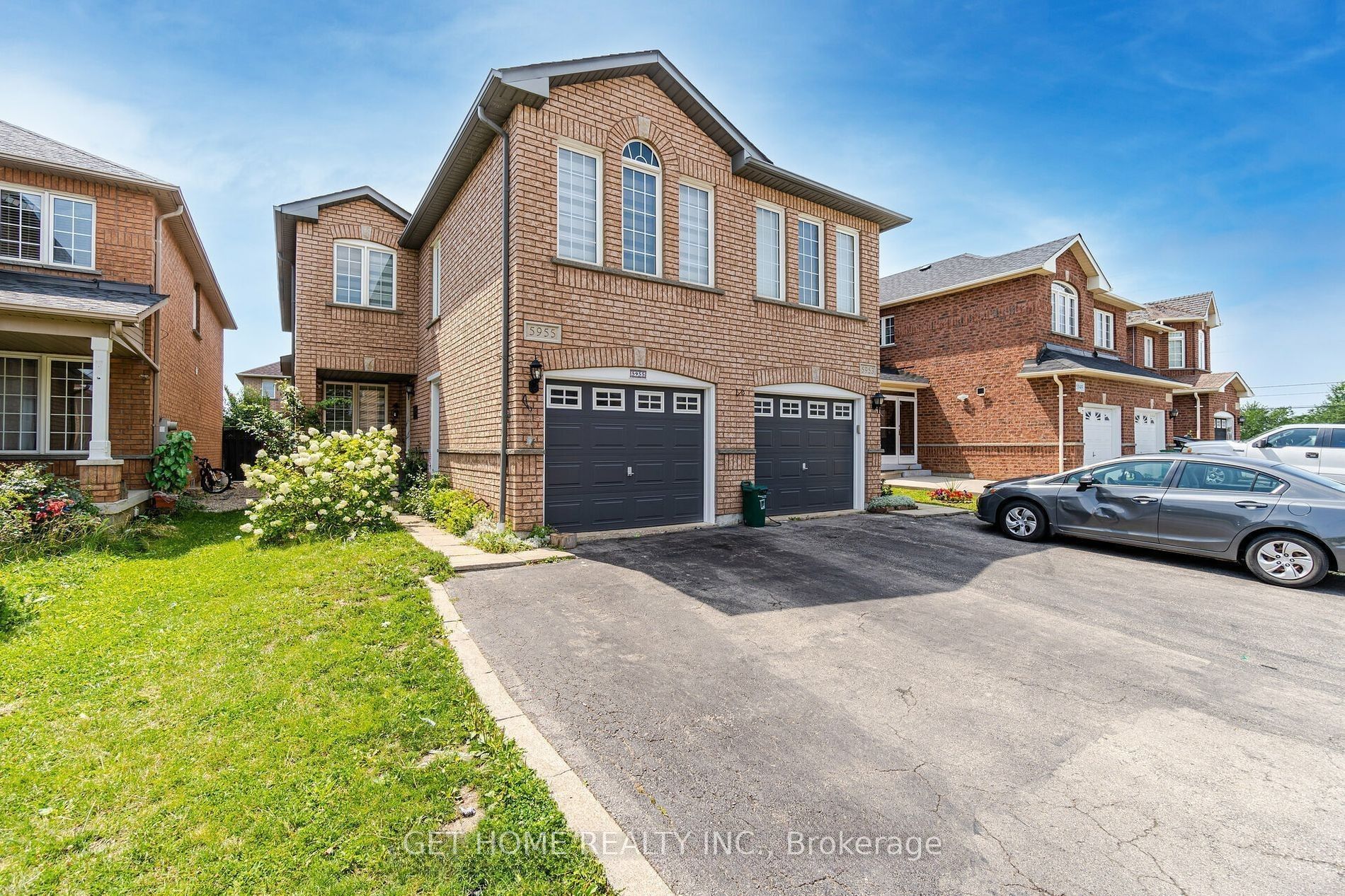 5955 Gant Crescent E BSMT, Mississauga, ON L5V 2T5 photo 2