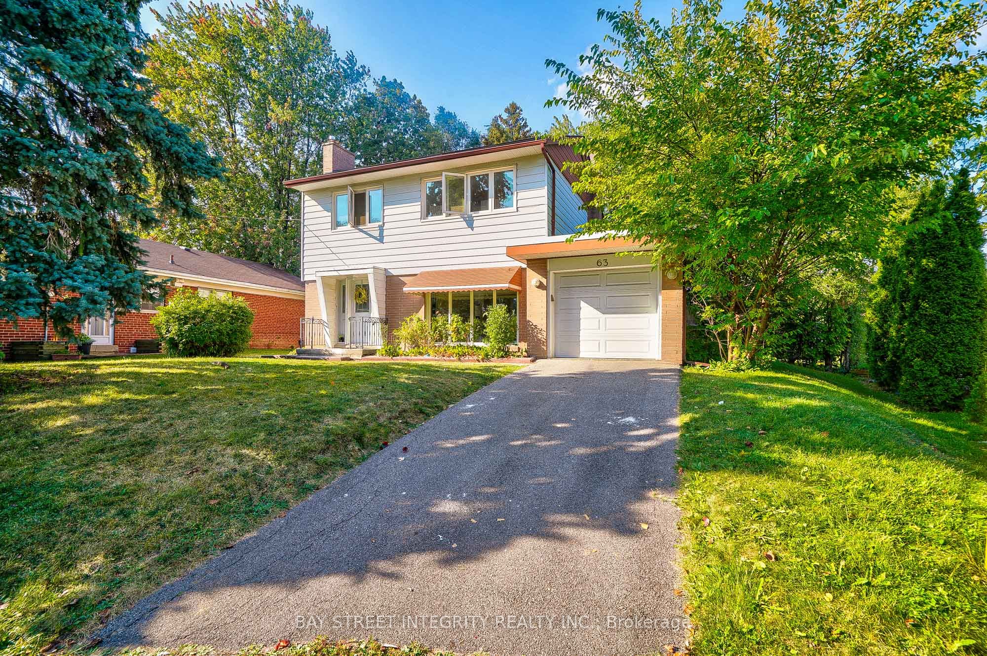 63 Rossburn Drive, Toronto, ON M9C 2P9