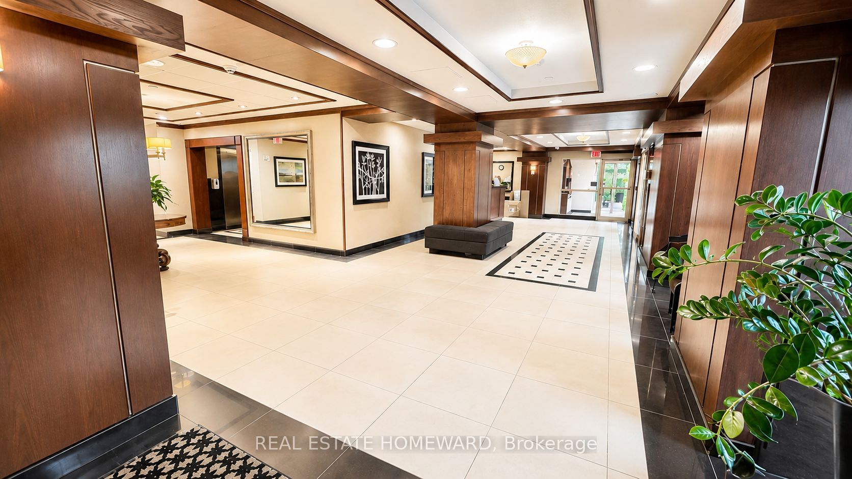101 Subway Crescent 2012, Toronto, ON M9B 6K4 photo 3