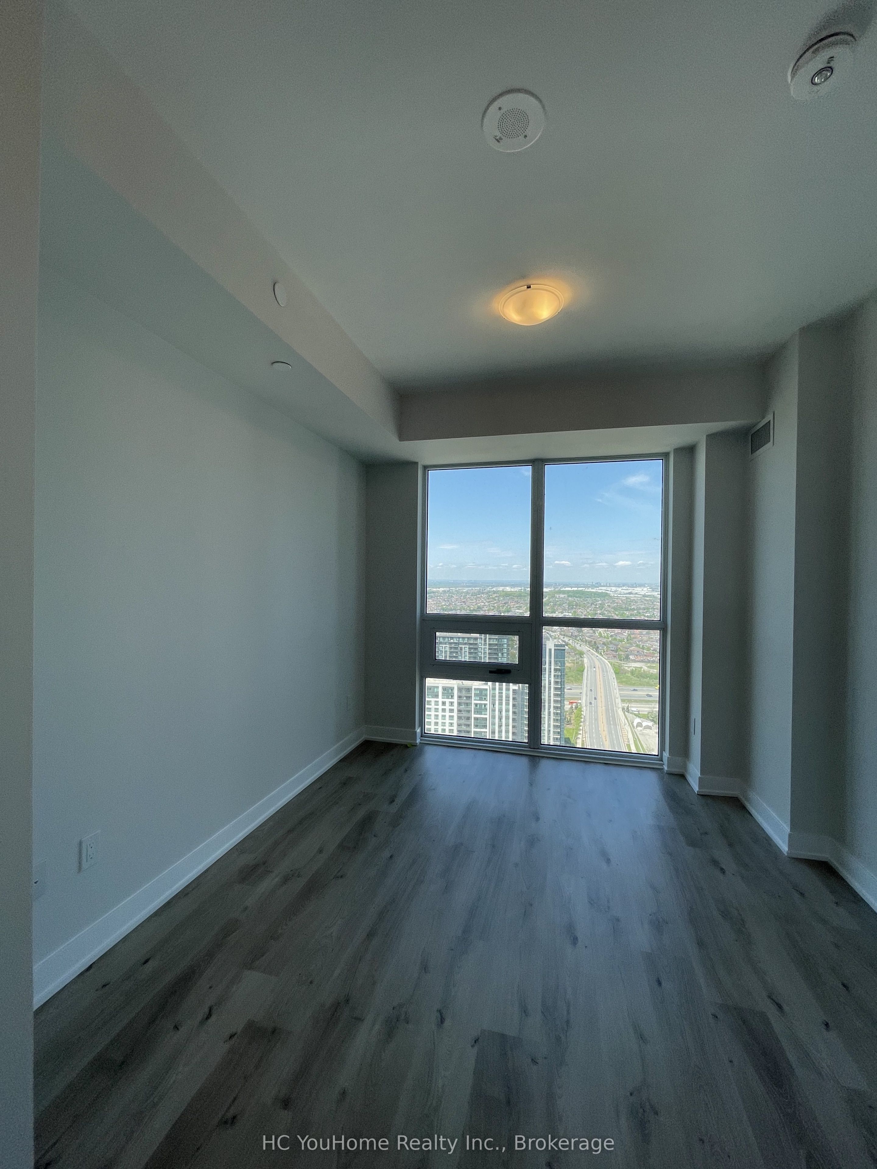 430 Square One Drive 3411, Mississauga, ON L5B 0L6 photo 5