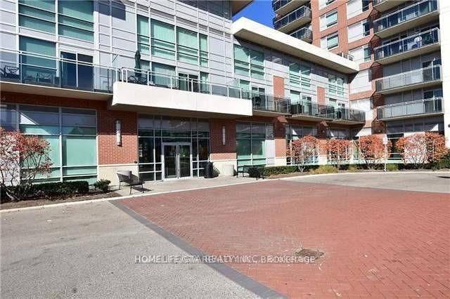 215 Queen Street E 1503, Brampton, ON L4W 0A9 photo 4