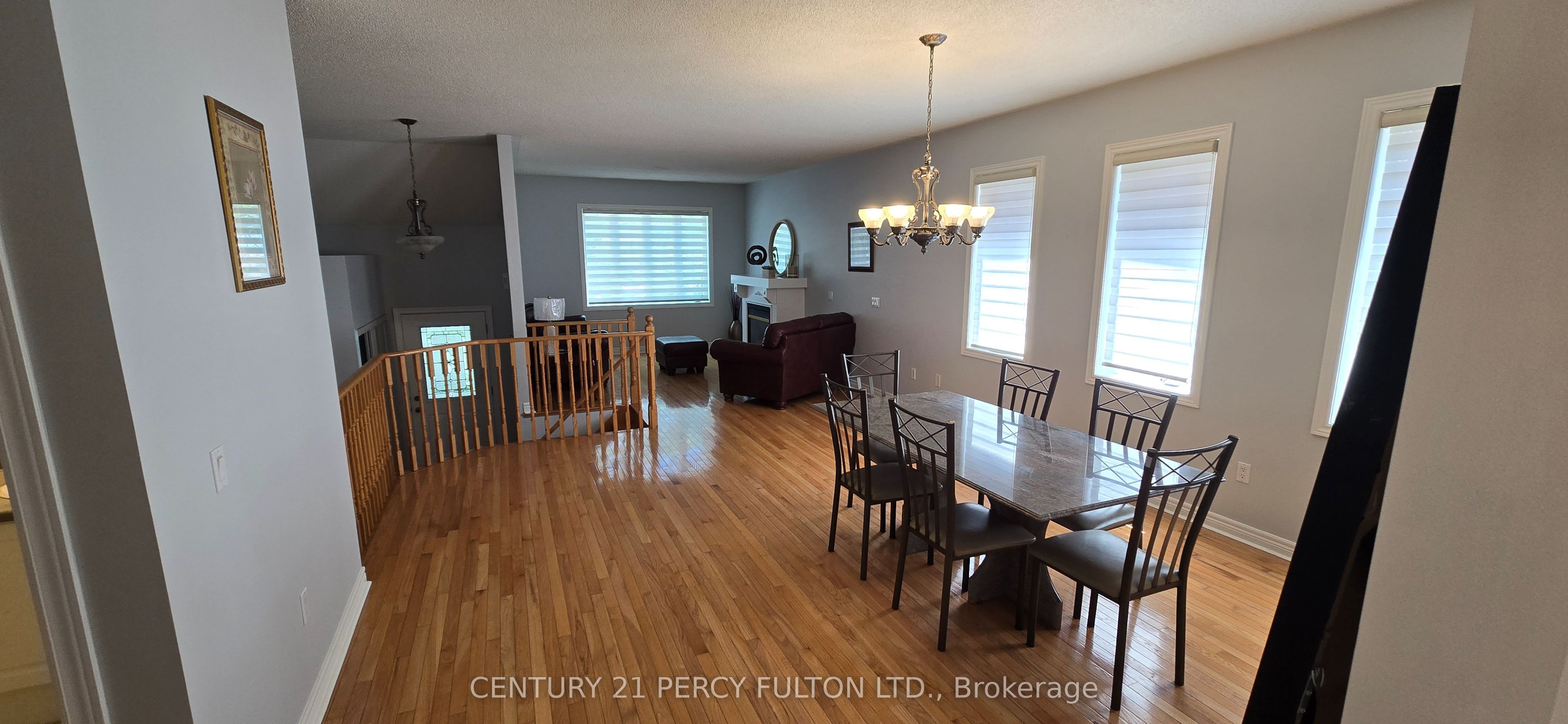 26 Rushbrook Drive, Brampton, ON L6P 1E4 photo 3