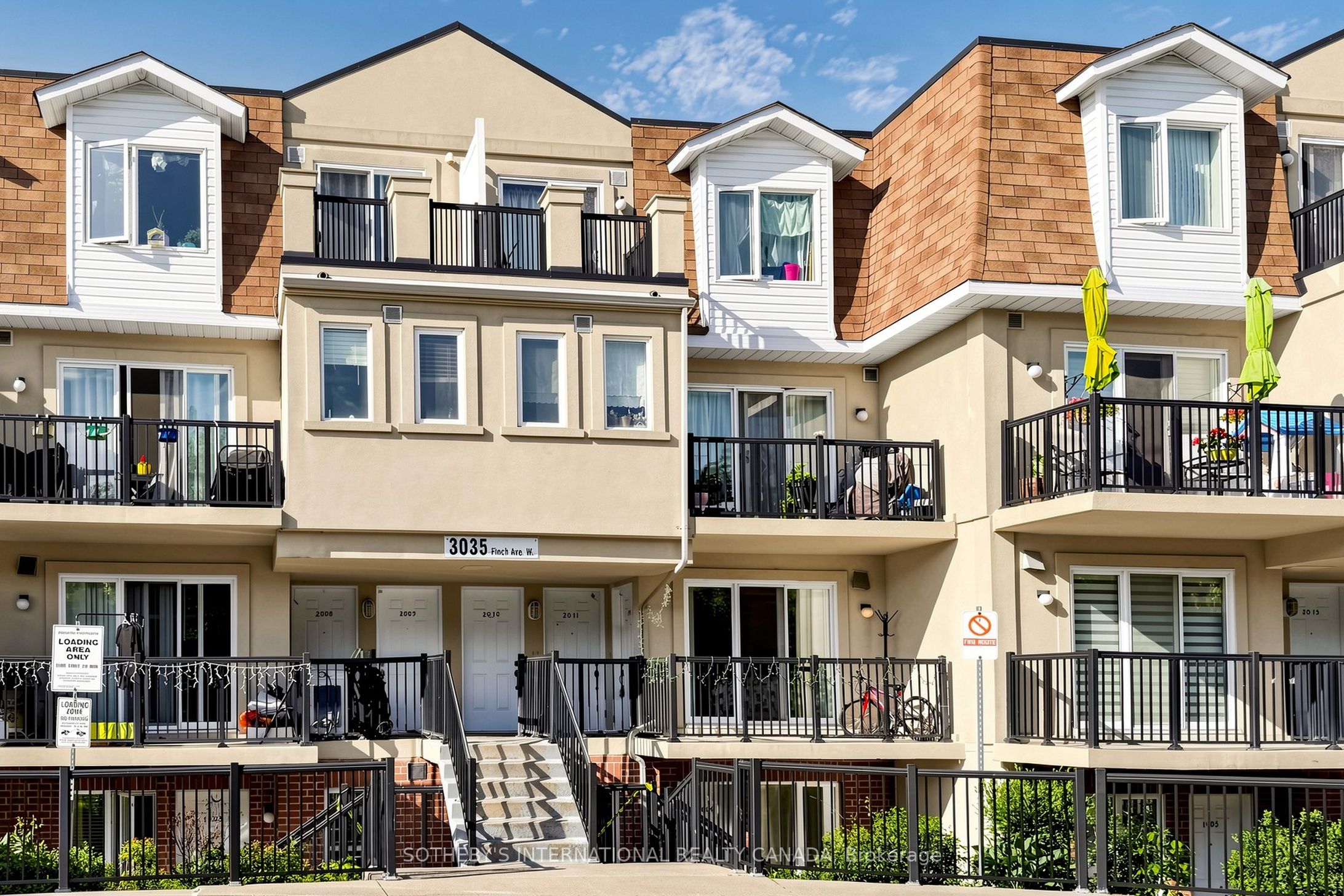 3035 Finch Avenue W 2012, Toronto, ON M9M 0A2 photo 3