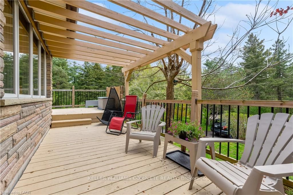 569 CRANE Court, Burlington, ON L7P 4Y8 photo 4