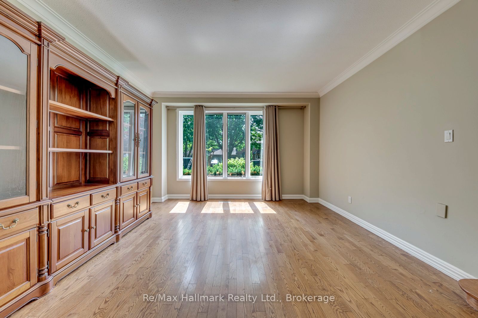 2251 Bennington Gate, Oakville, ON L6J 5Z3 photo 5