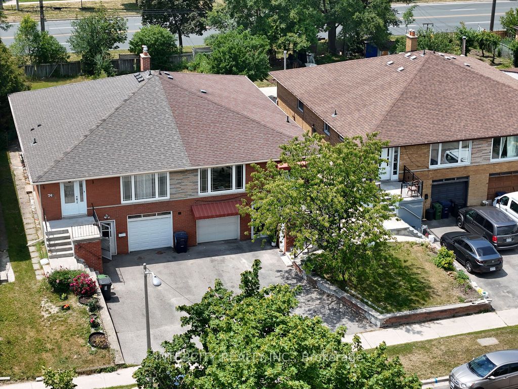 76 Felan Crescent, Toronto, ON M9V 3A3