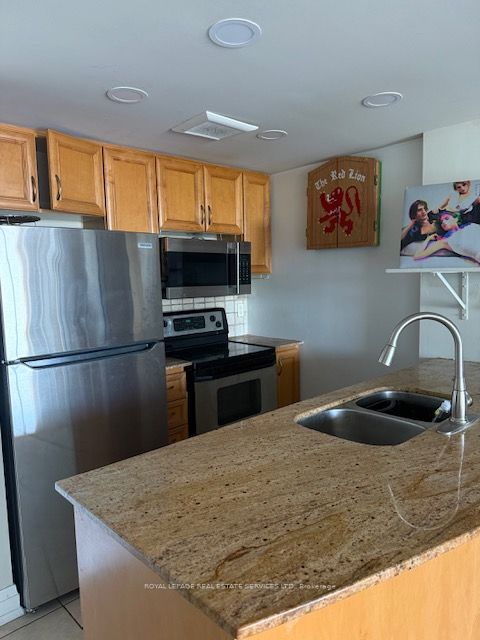 2737 Keele Street 709, Toronto, ON M3M 2E9 photo 2