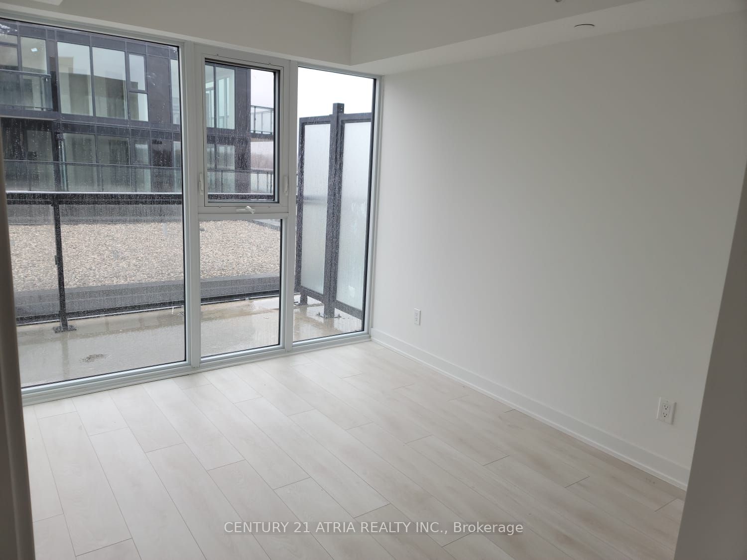1119 Cooke Boulevard B522, Burlington, ON L7T 0C7 photo 5