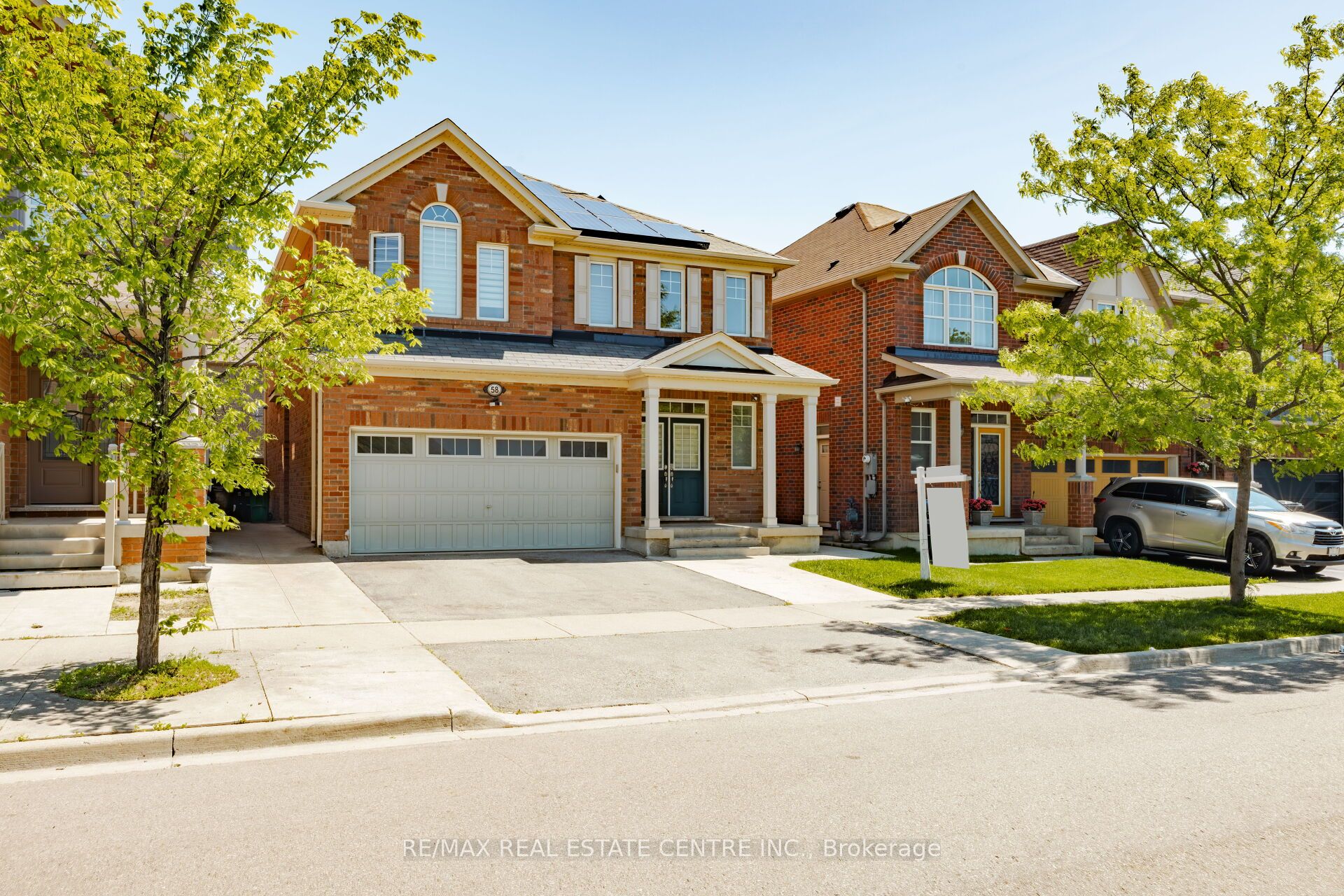 58 Seafair Crescent, Brampton, ON L6Y 5W3 photo 4