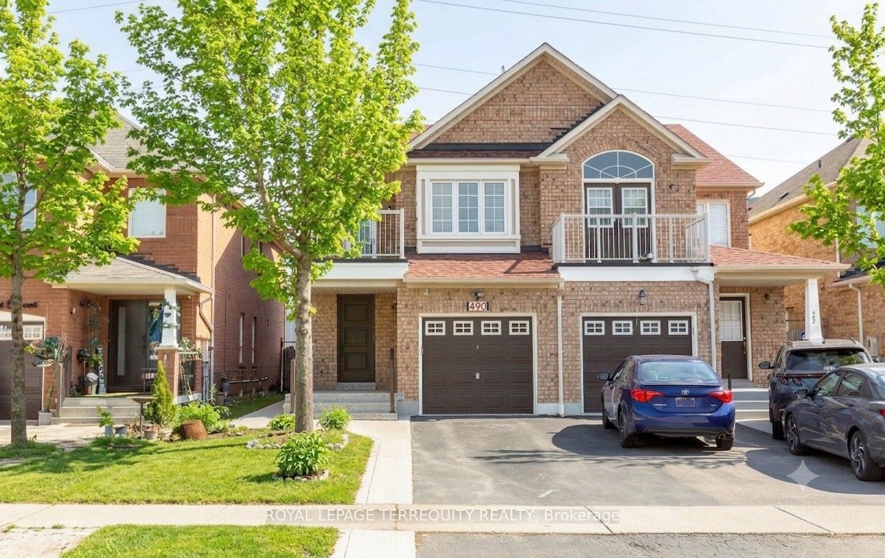490 Orange Walk Crescent, Mississauga, ON L5R 0A5 photo 3
