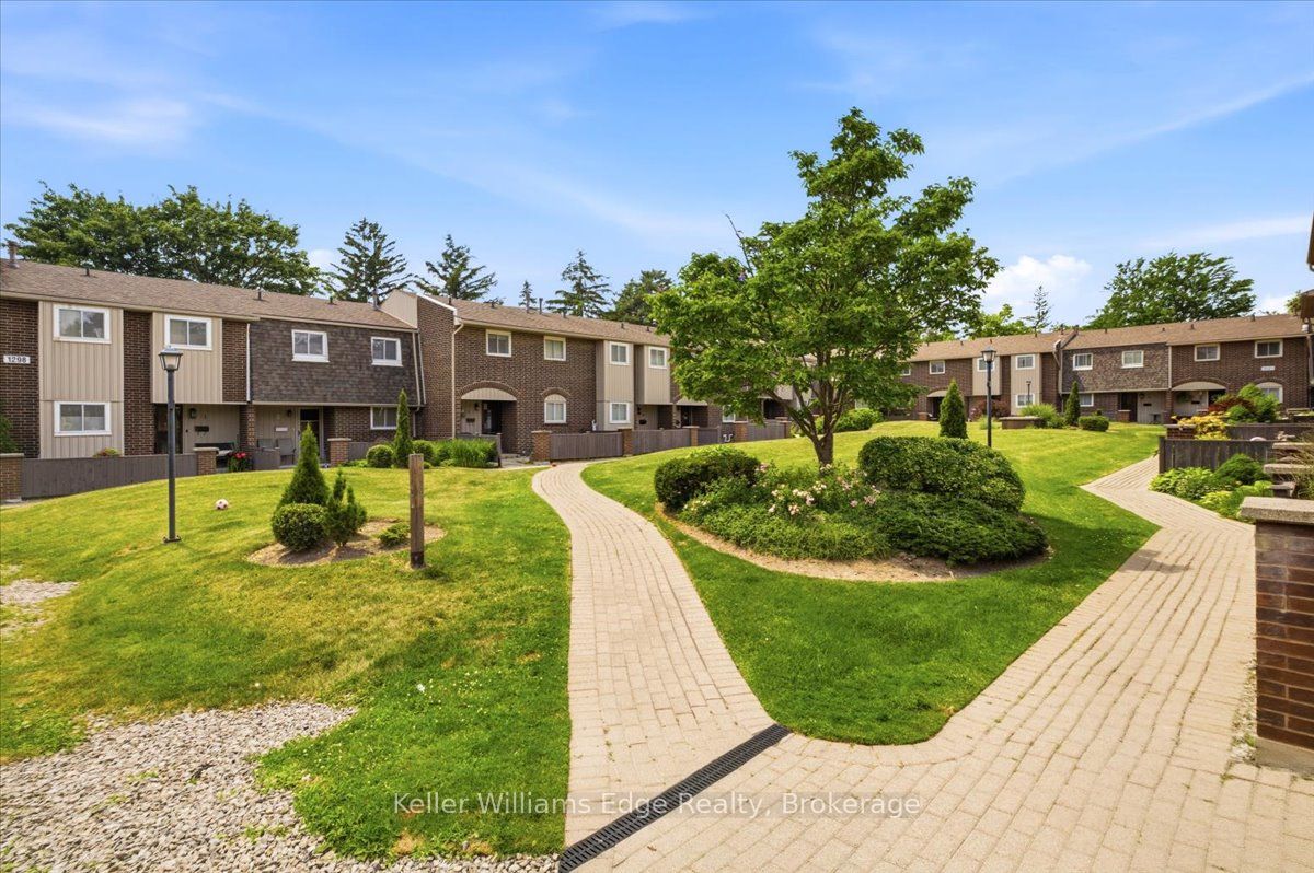 1294 Guelph Line 4, Burlington, ON L7P 2S9