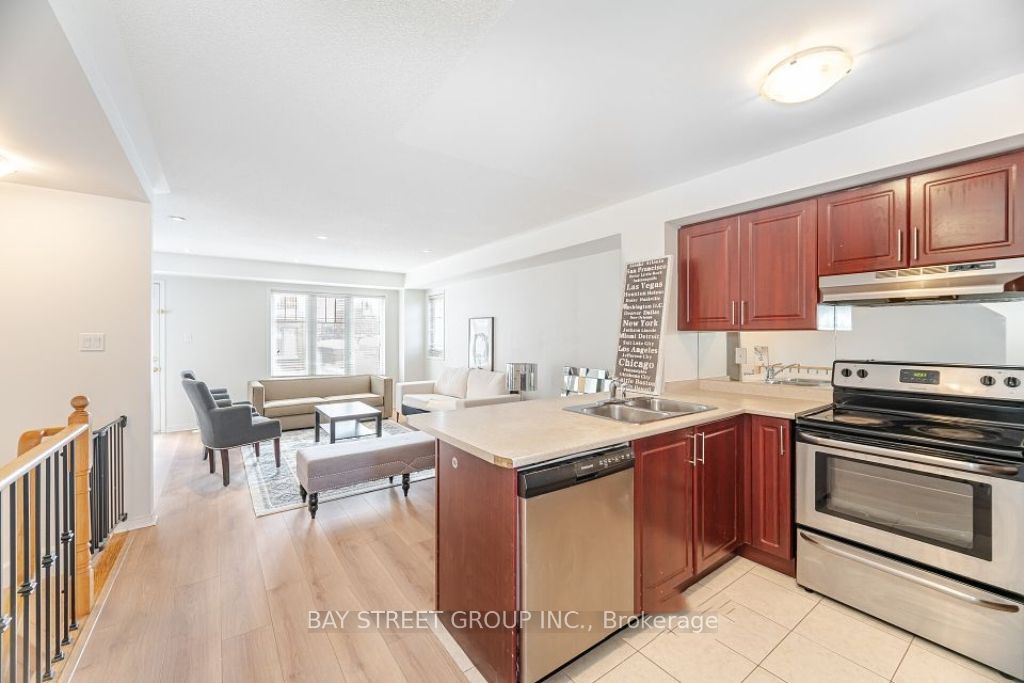3250 Bentley Drive 83, Mississauga, ON L5M 0P7 photo 2
