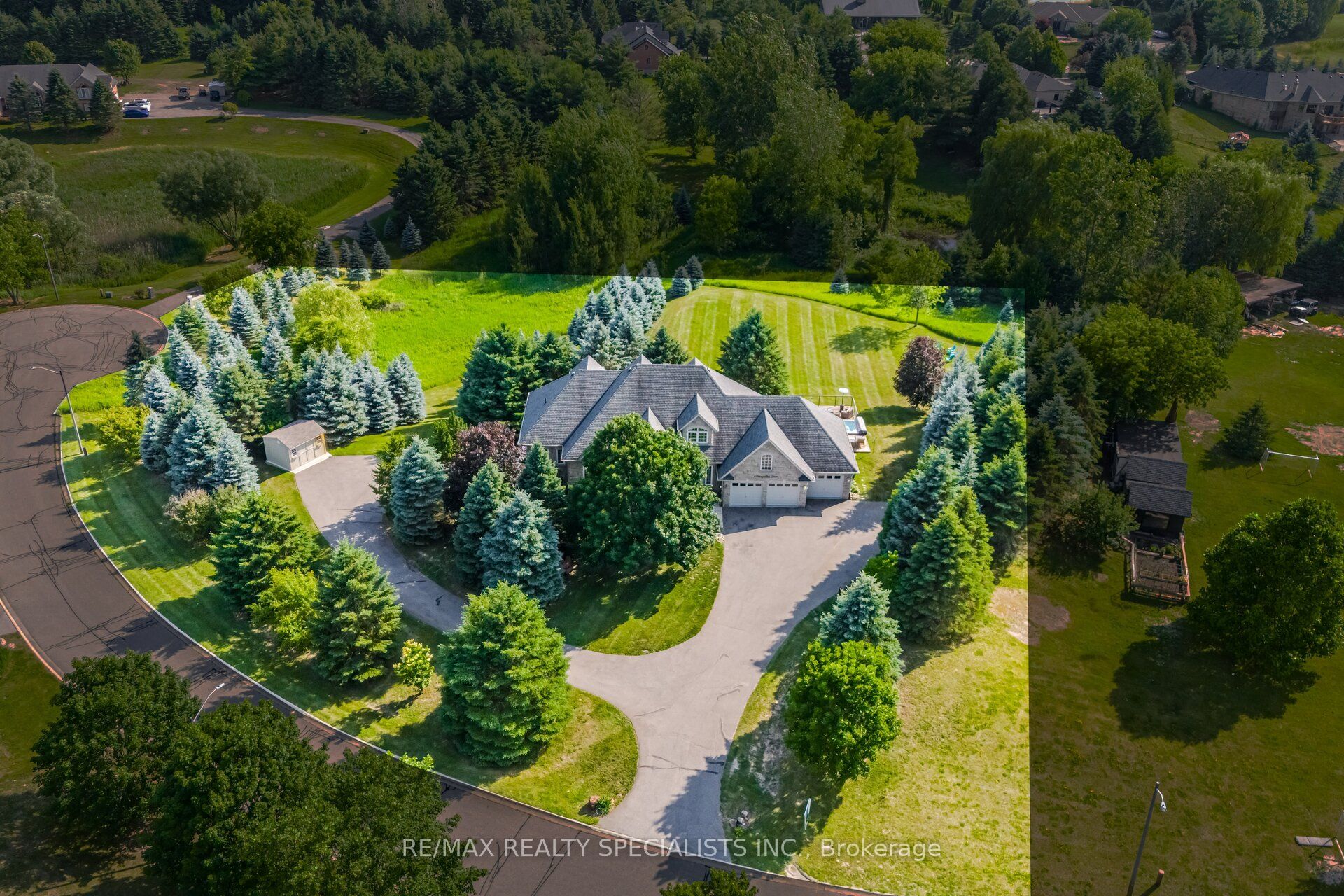 4 Tranquility Court, Caledon, ON L7E 3R7 photo 2