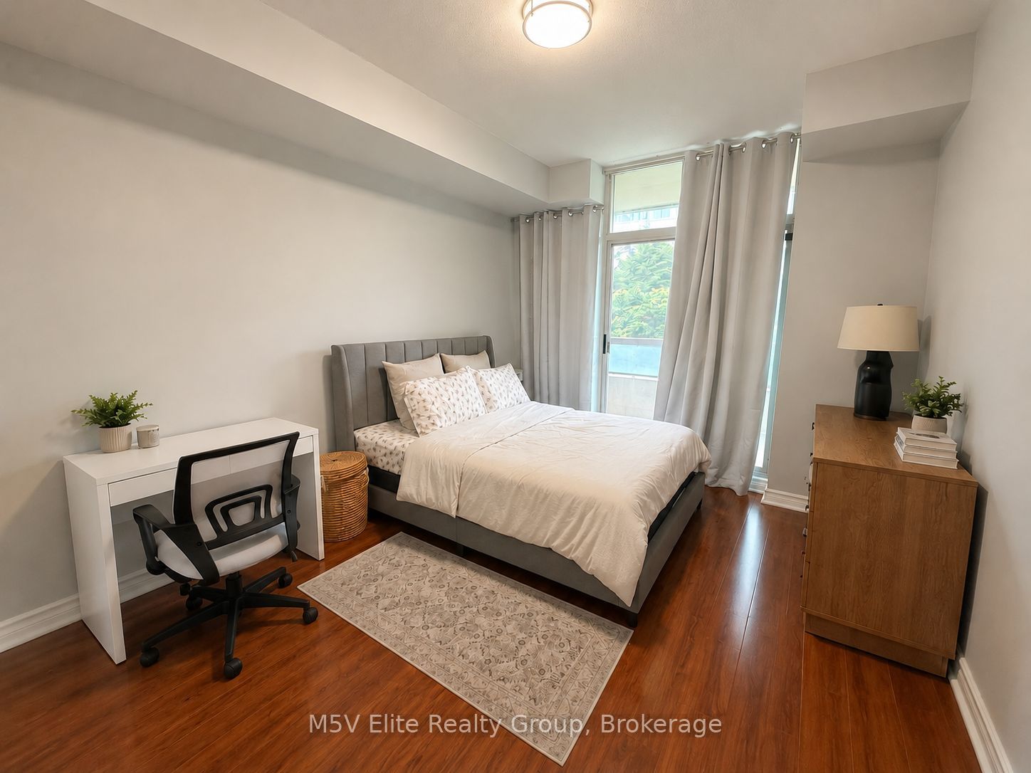 3504 Hurontario Street 212, Mississauga, ON L5B 0B9 photo 5