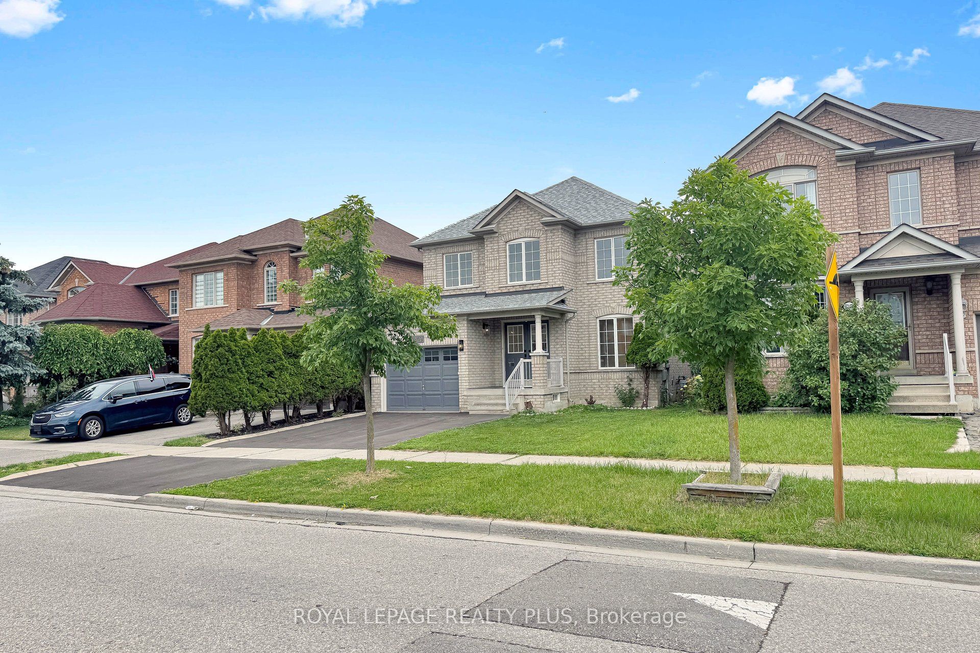 3249 Mcdowell Drive, Mississauga, ON L5M 6S4 photo 2