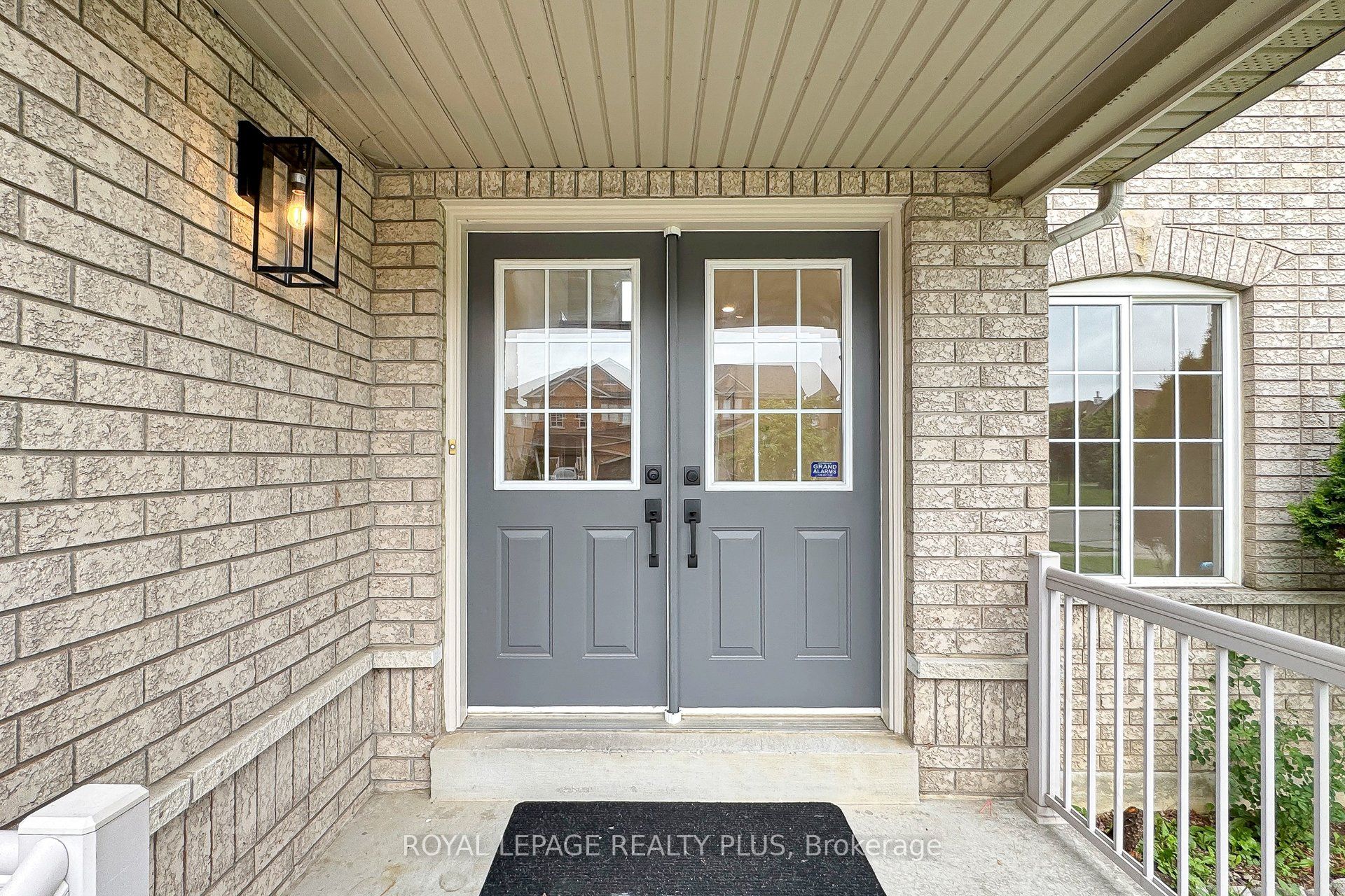 3249 Mcdowell Drive, Mississauga, ON L5M 6S4 photo 4