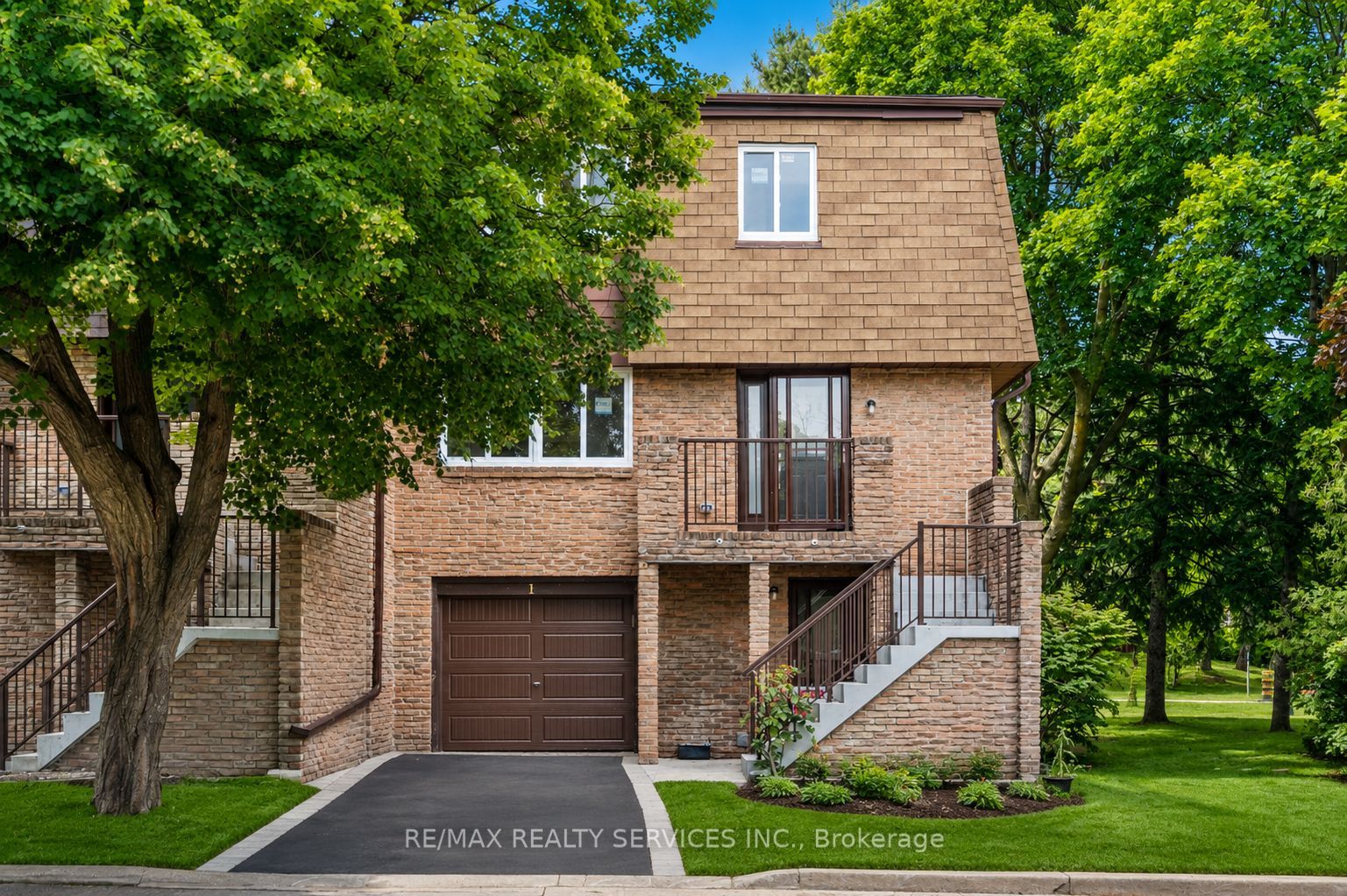 7030 Copenhagen Road 1, Mississauga, ON L5N 2P3 photo 2