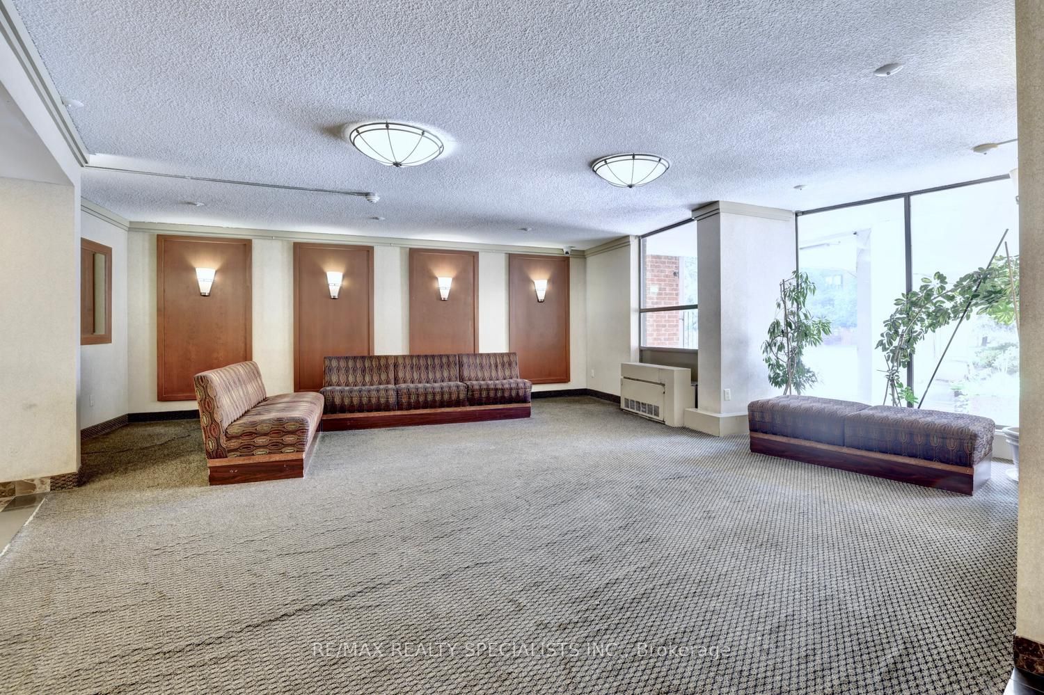 20 Mississauga Valley Boulevard 704, Mississauga, ON L5A 3S1 photo 5
