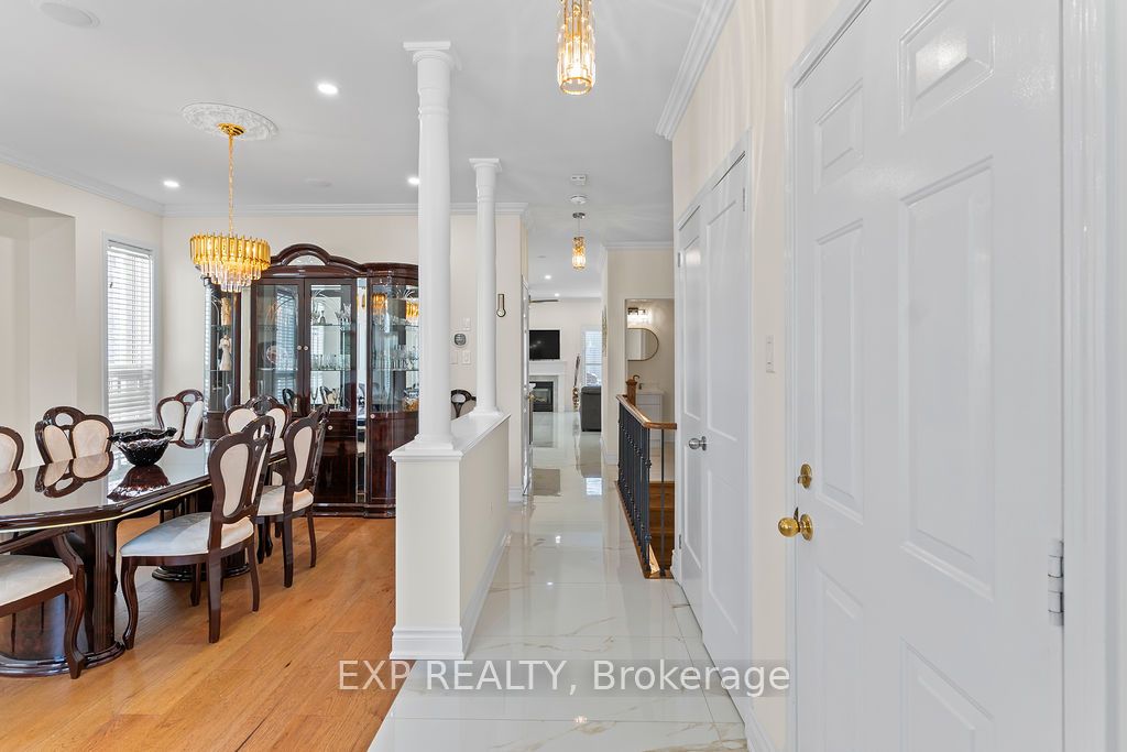 225 Ellis Crescent, Milton, ON L9T 6B5 photo 4