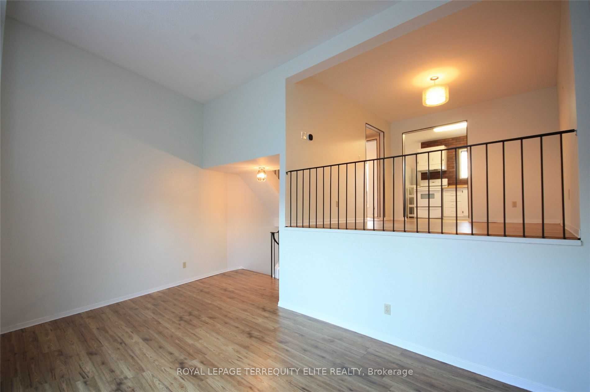 3395 Cliff Road N 114, Mississauga, ON L5A 3M7 photo 5