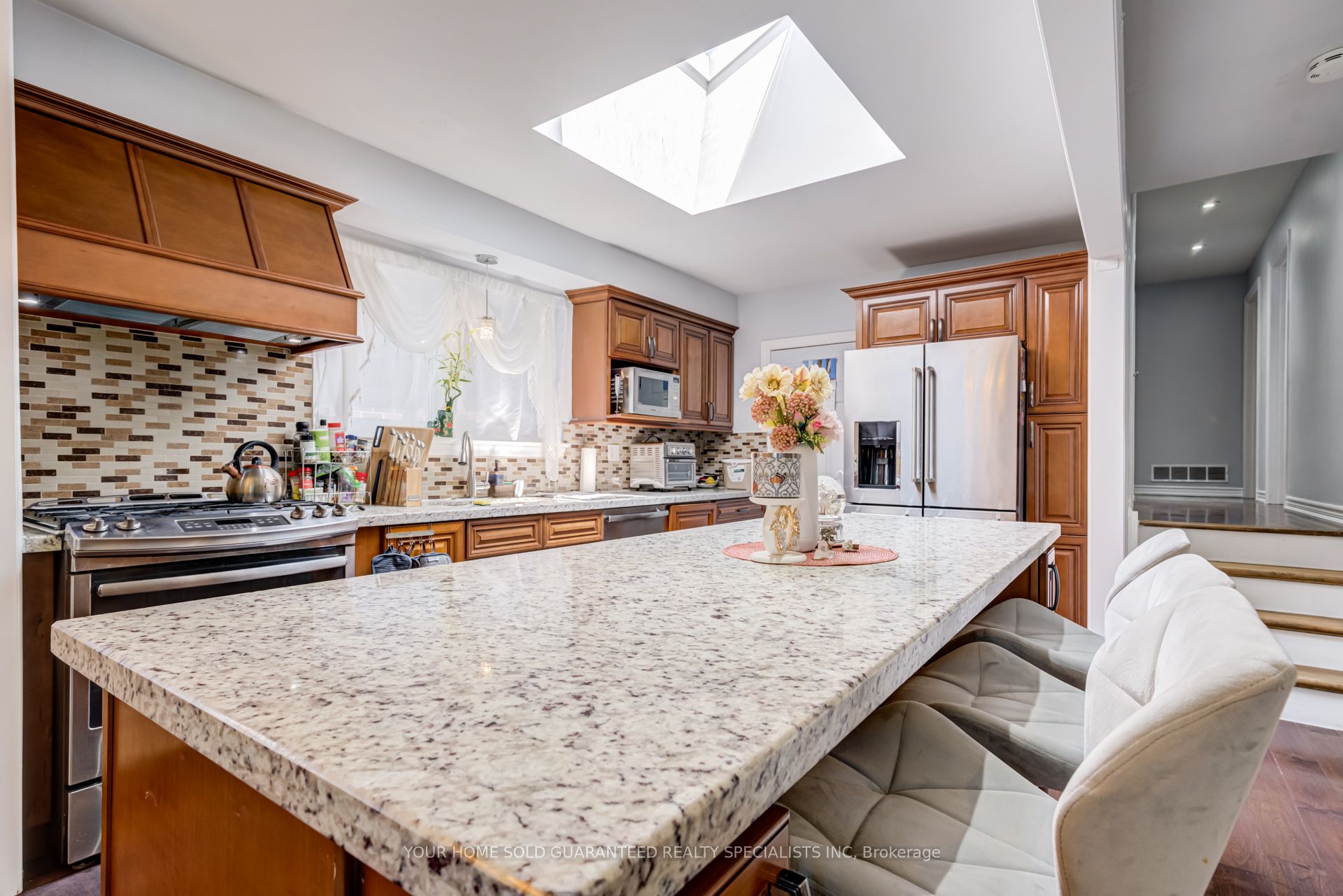 5 Hallow Crescent, Toronto, ON M9W 2V8 photo 5