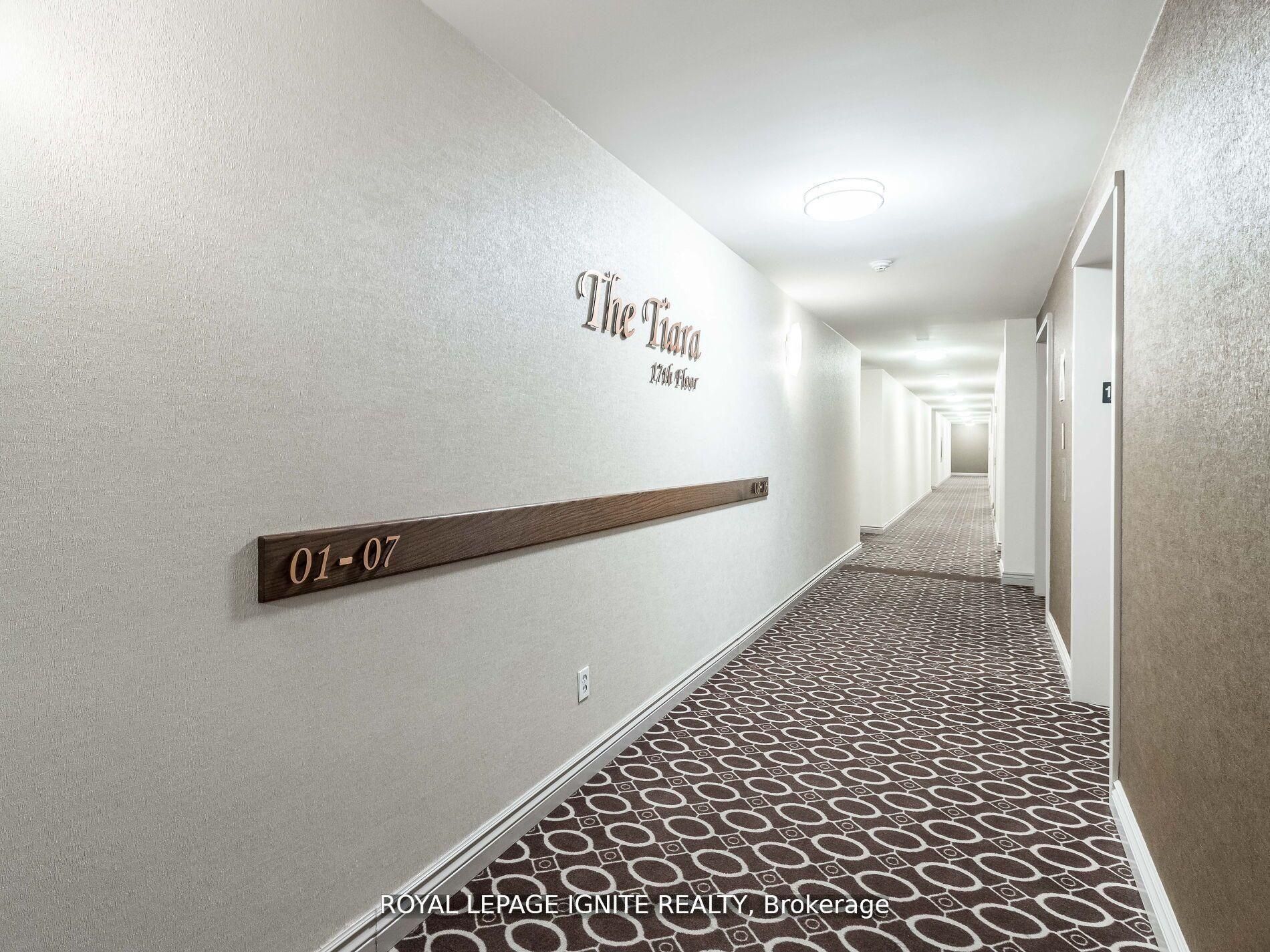 156 Enfield Place 1711, Mississauga, ON L5B 4L8 photo 3