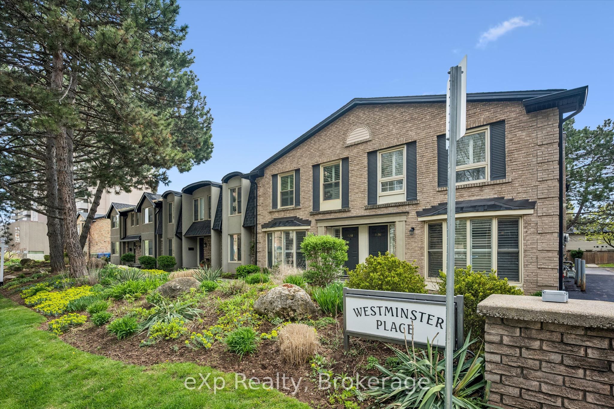 1418 Ghent Avenue, Burlington, ON L7S 1W8 photo 5