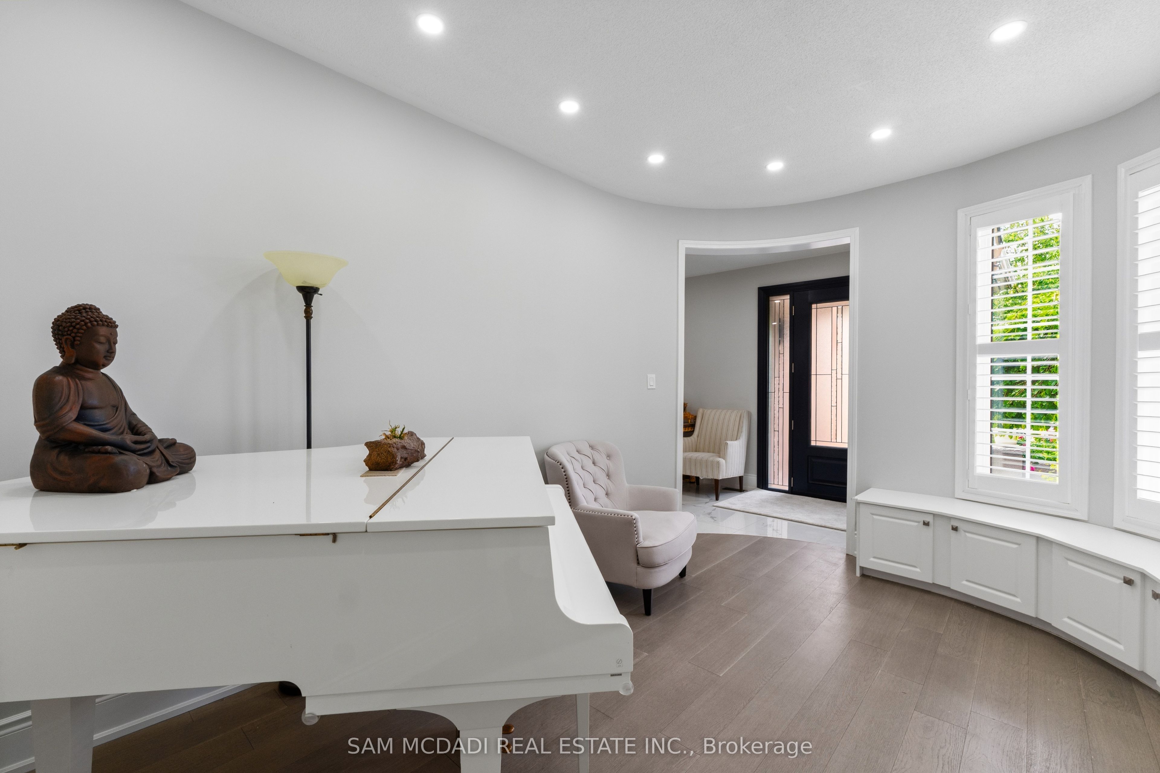 7516 Terragar Boulevard, Mississauga, ON L5N 8H6 photo 4