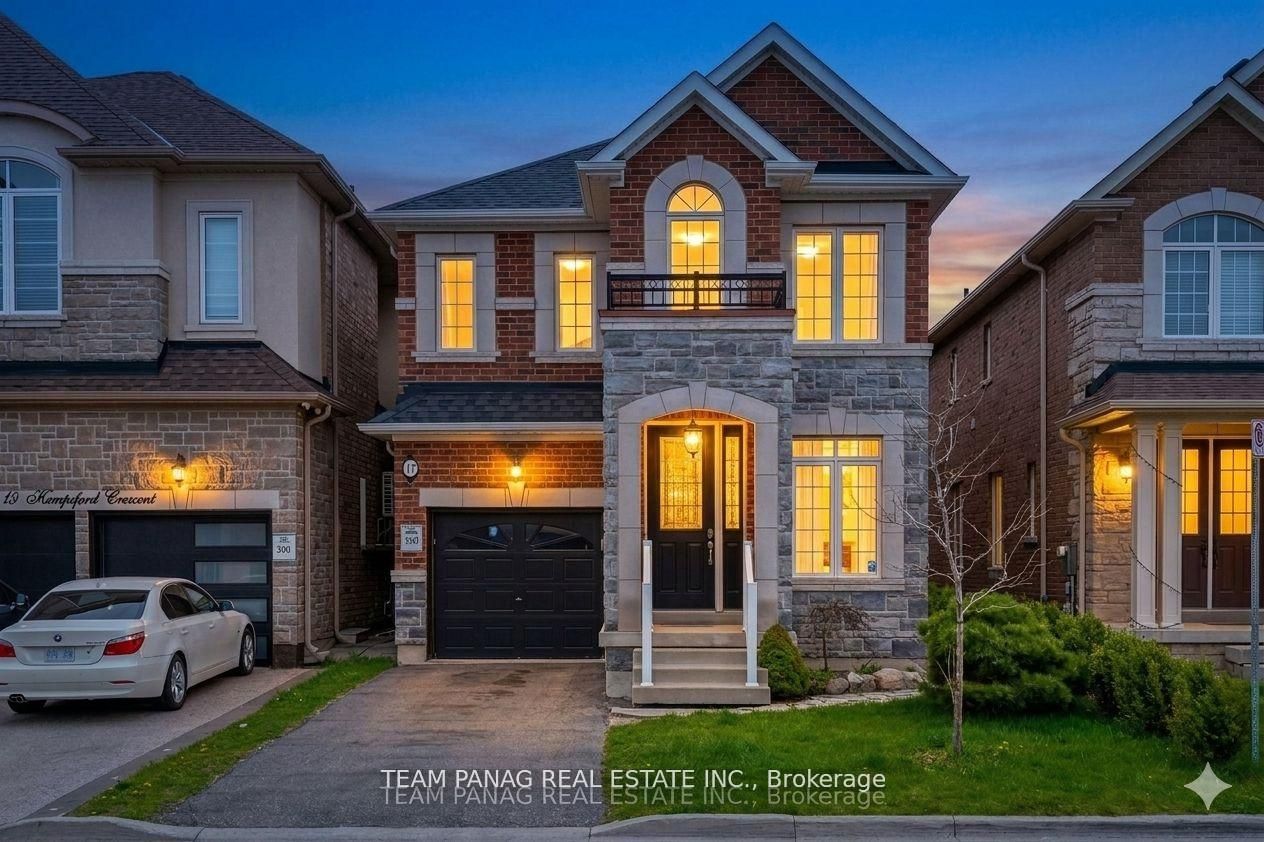 17 Kempsford Crescent, Brampton, ON L7A 4M5