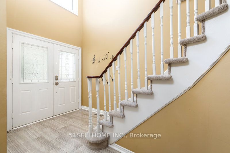 4771 Antelope Crescent, Mississauga, ON L4Z 2R4 photo 2