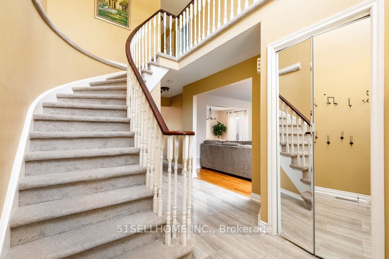 4771 Antelope Crescent, Mississauga, ON L4Z 2R4 photo 3