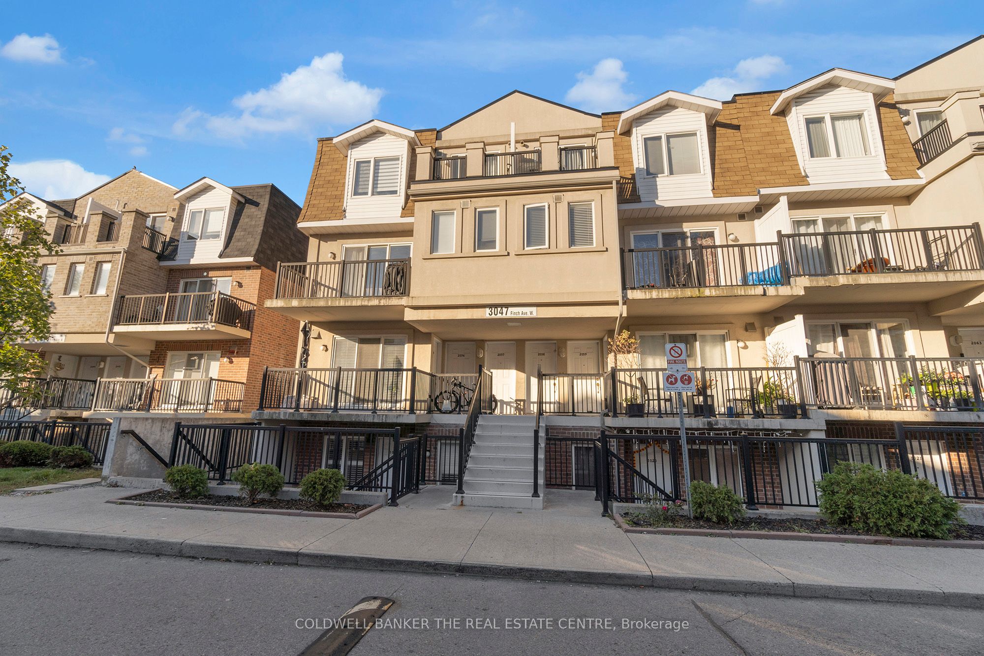3047 Finch Avenue W 2057, Toronto, ON M9M 0A5