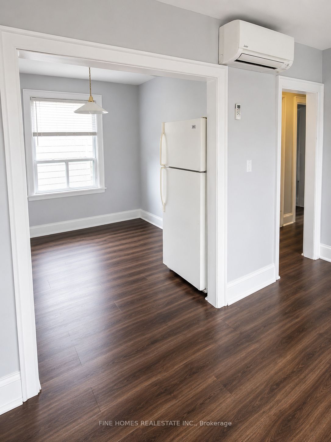 44 Hillside Avenue, Toronto, ON M8V 1S6 photo 2