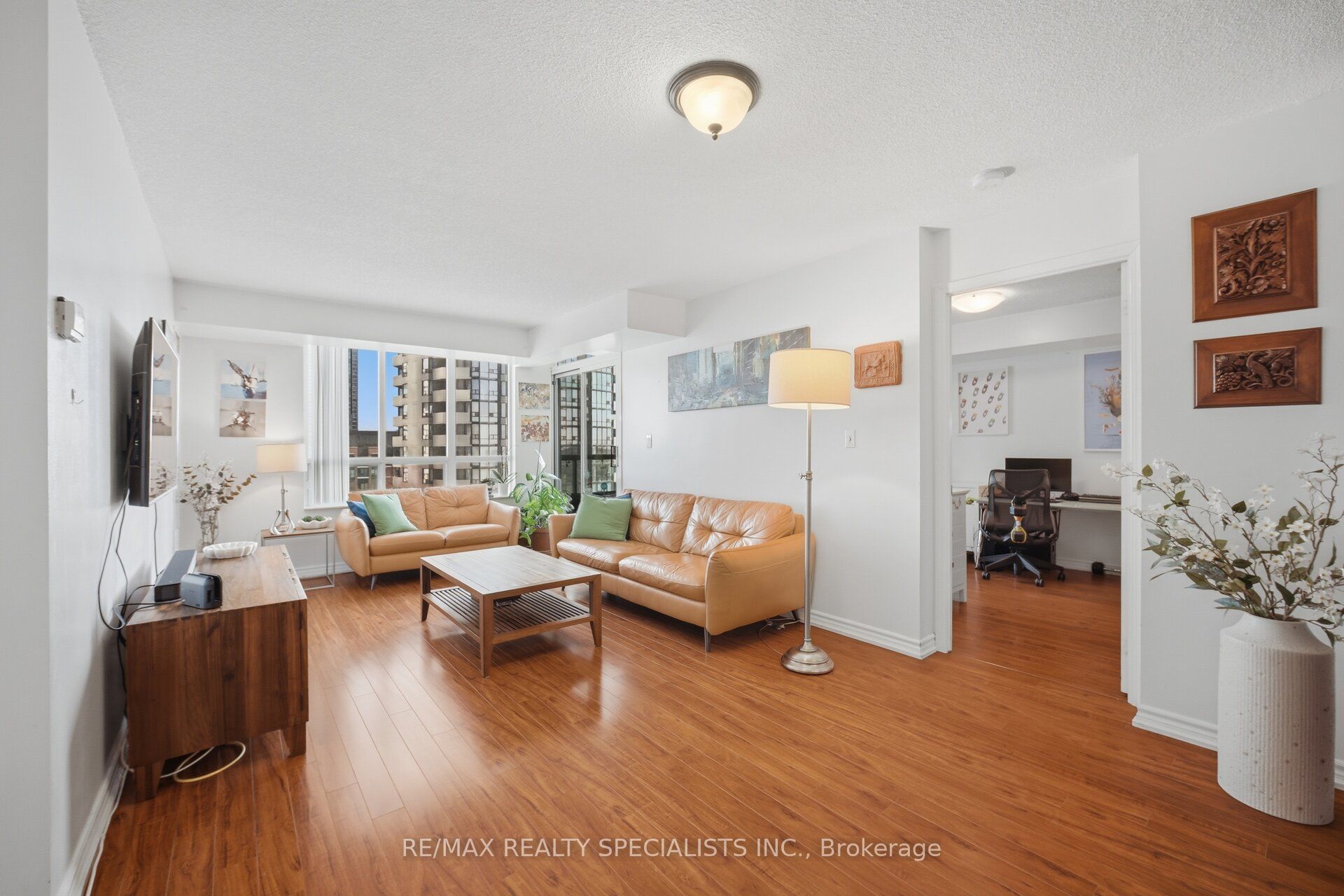 335 Rathburn Road W 707, Mississauga, ON L5B 0C8 photo 5