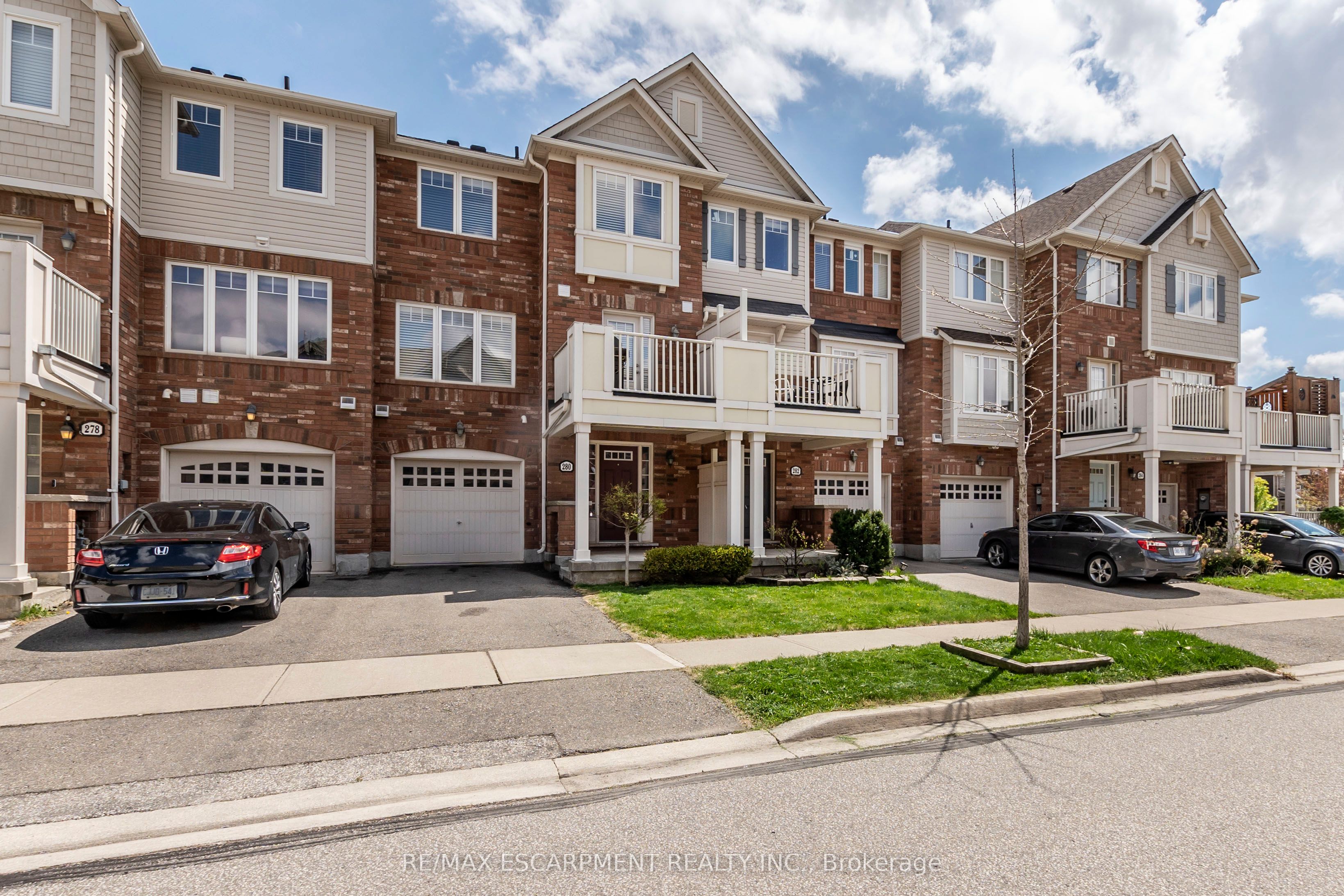 280 Wetenhall Landing, Milton, ON L9T 7B5 photo 2